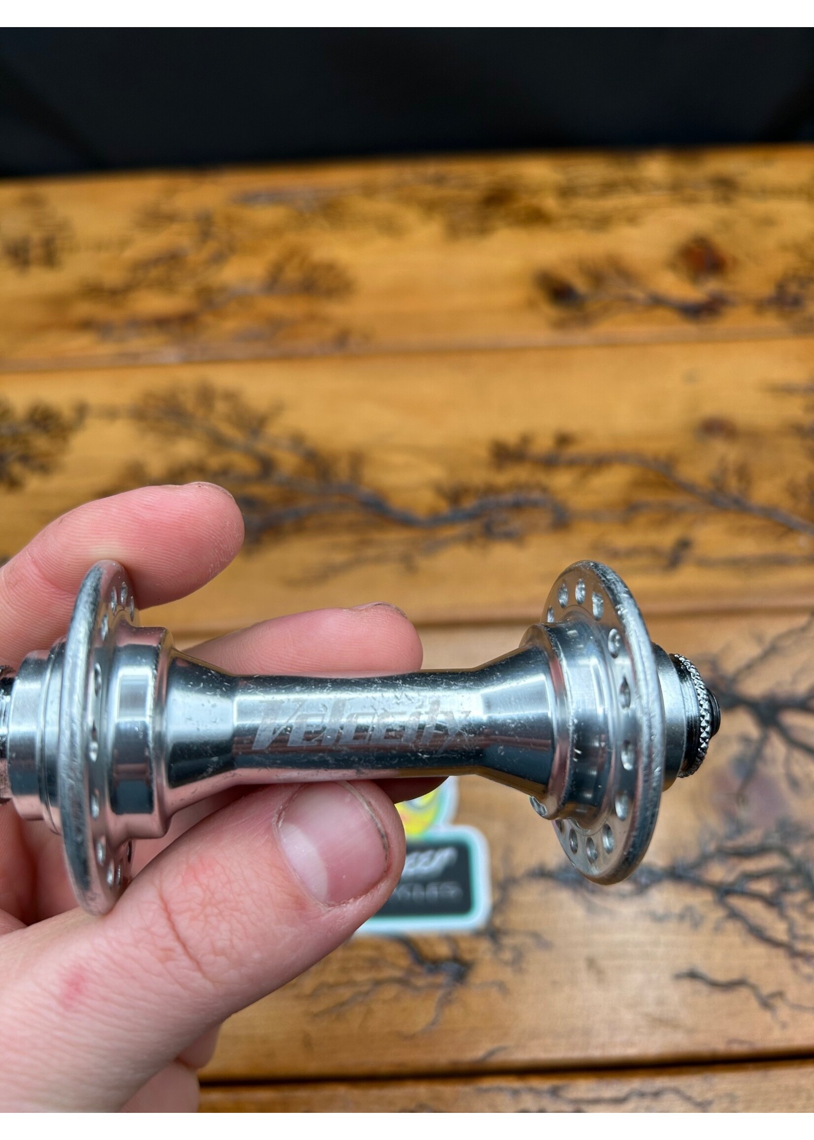 Velocity Velocity 32 Hole Silver Front Hub
