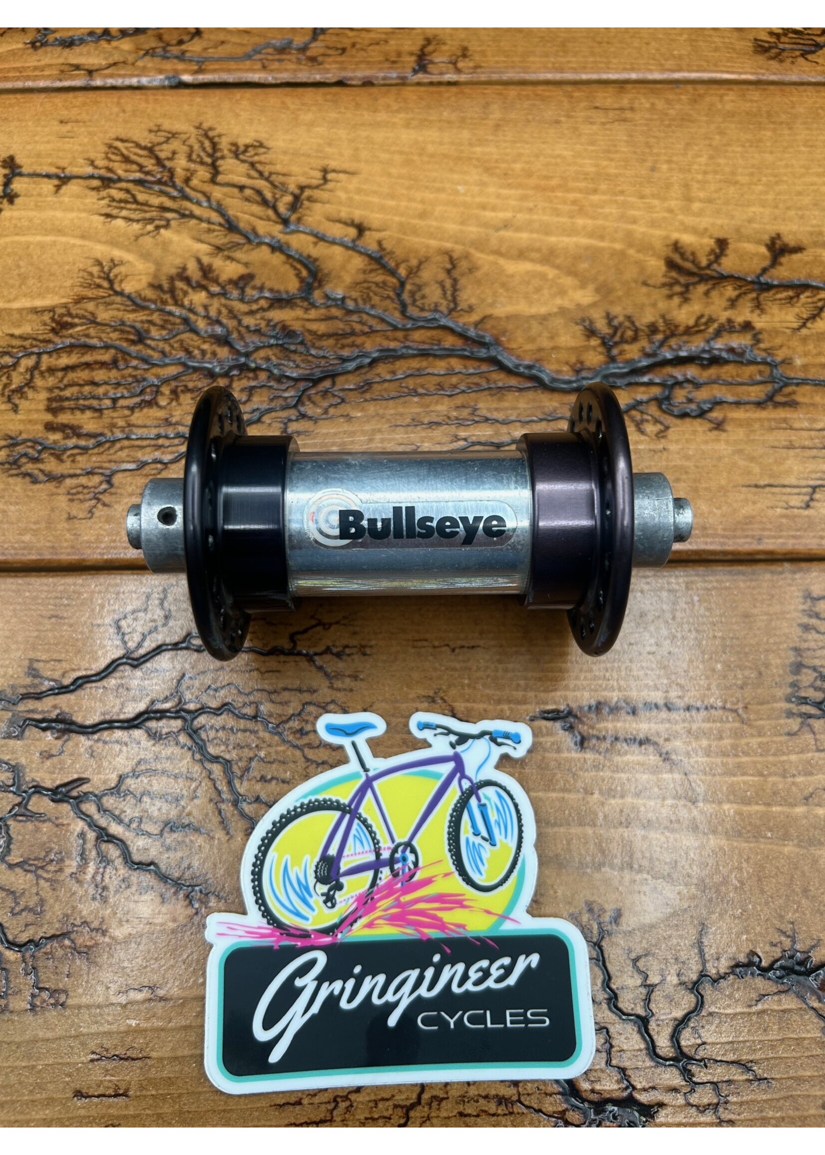 Bullseye Bullseye Black and Silver 32 Hole Front Hub
