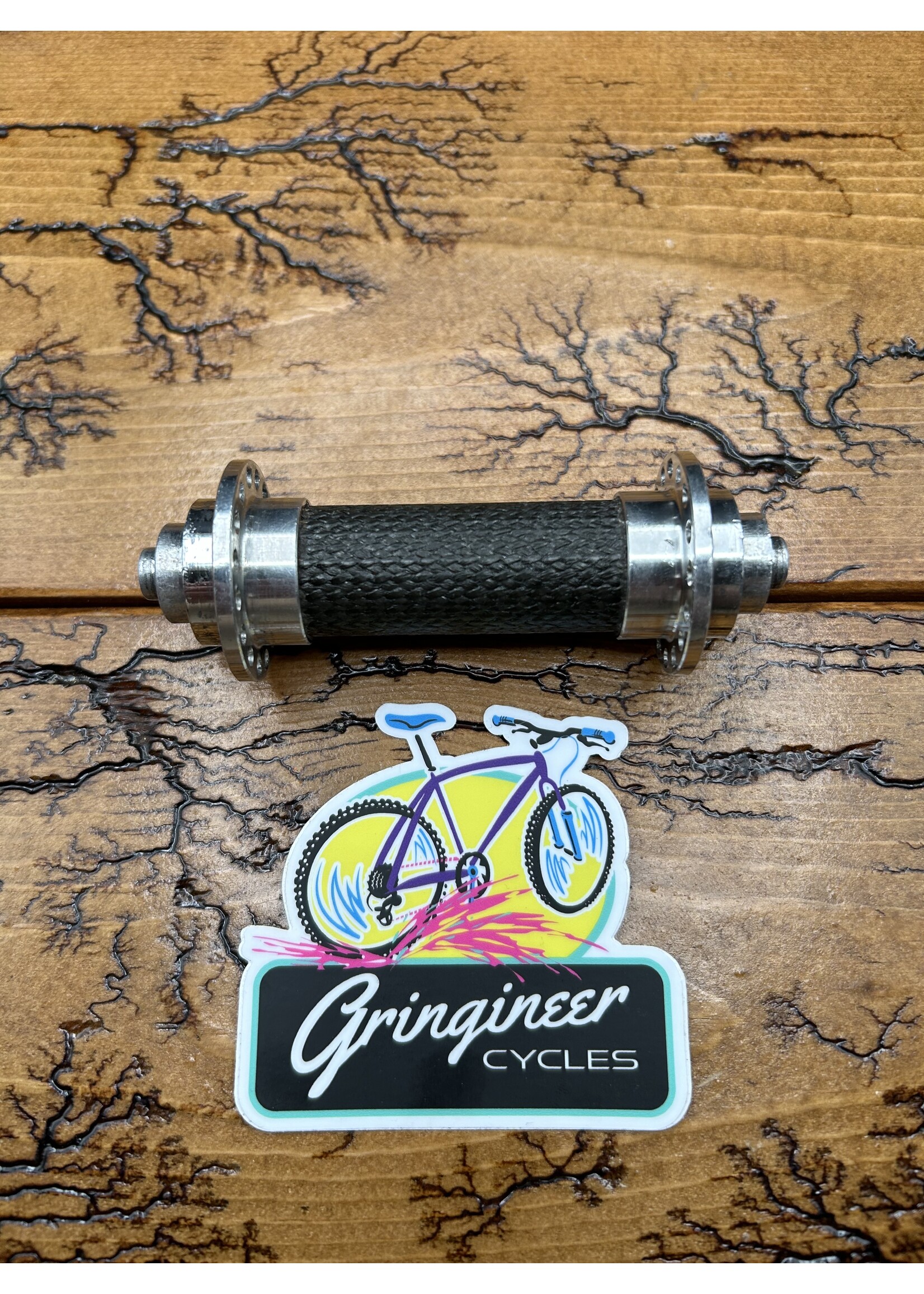 Nuke Proof Nuke Proof Carbon Shell 32 Hole No Logo Front Hub