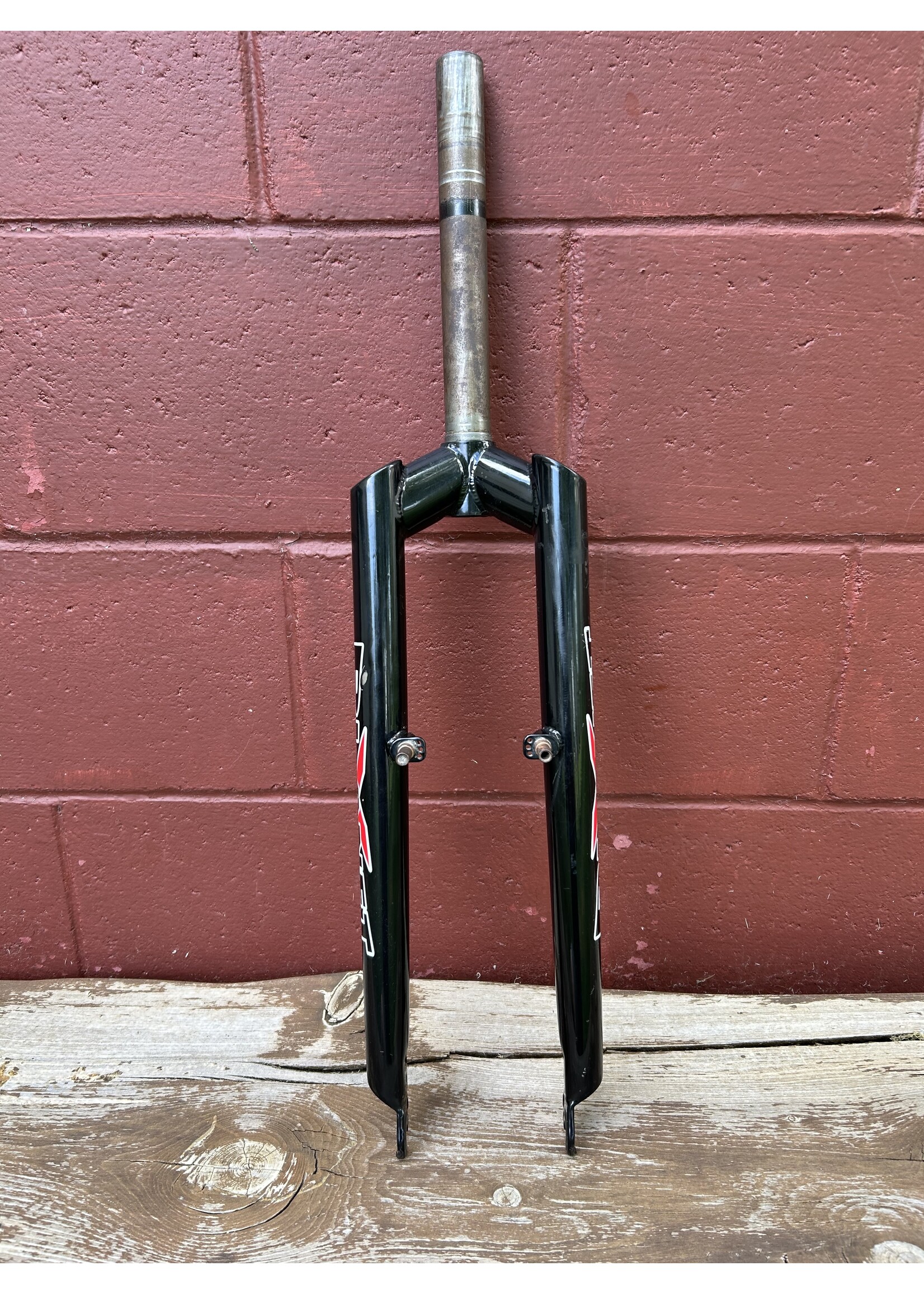 Planet X Planet X Knifen 26" 1 1/8 Threadless Fork