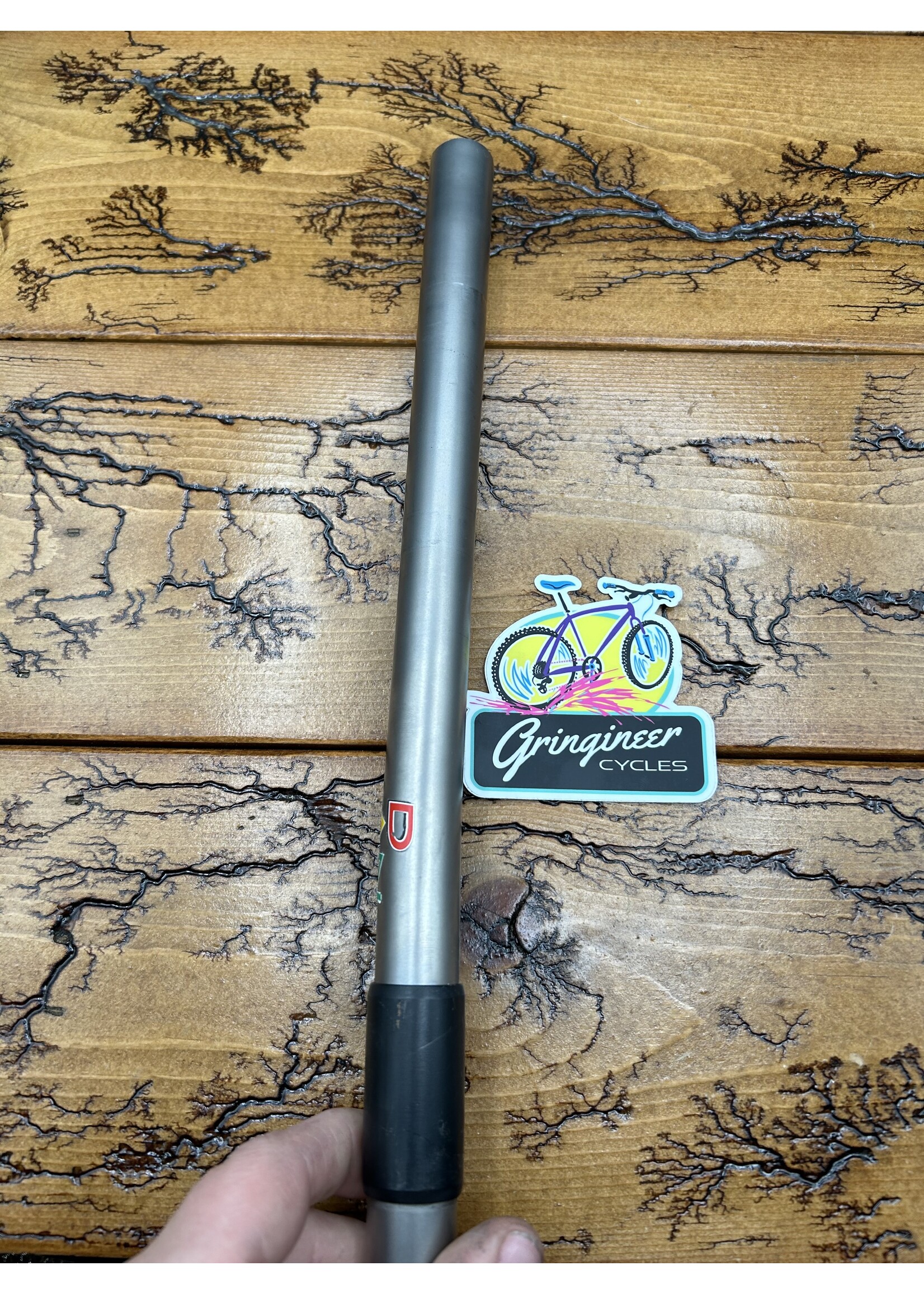 Dean Dean Titanium 575mm 25.4mm Handlebar