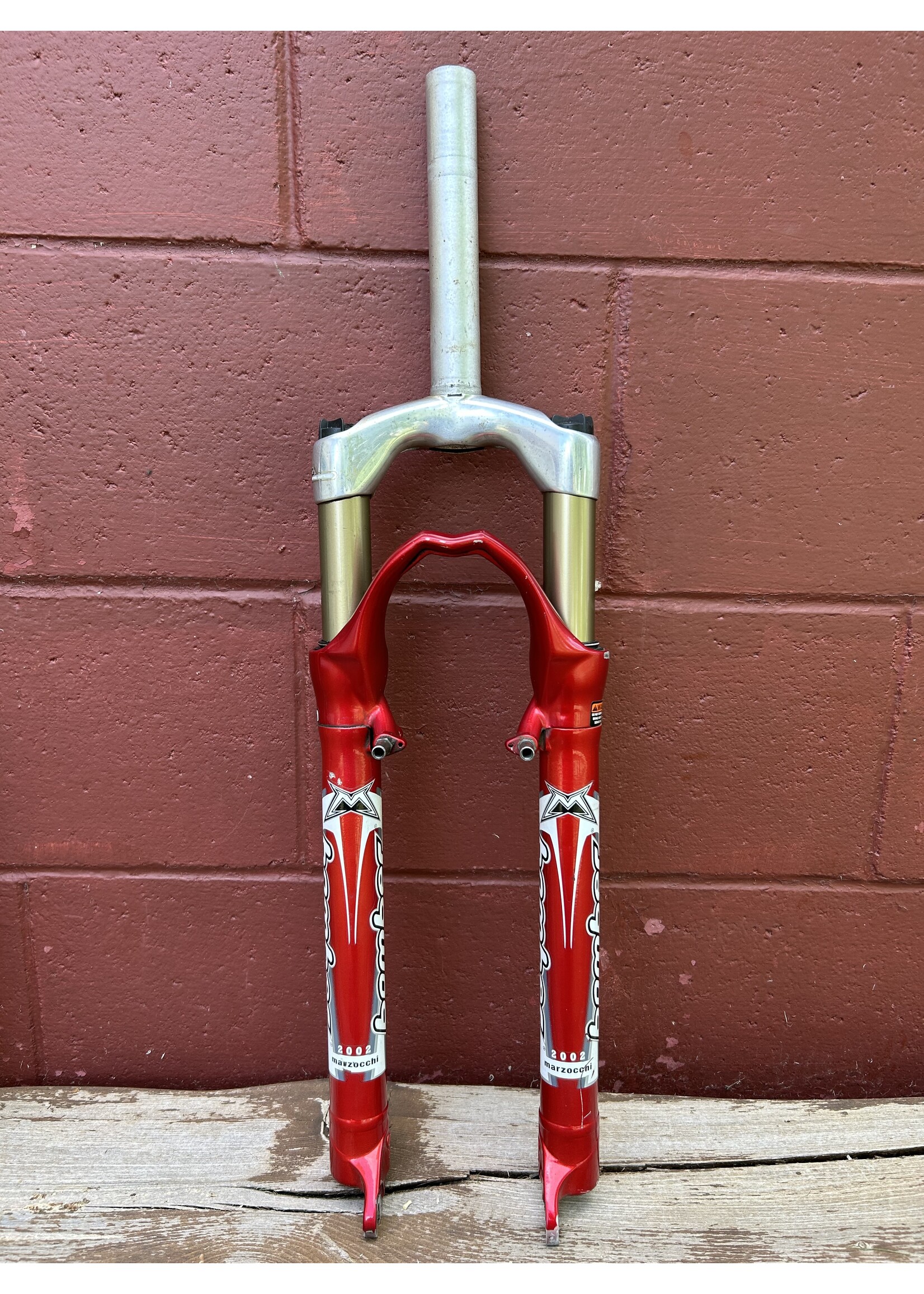 Marzocchi Marzocchi Bomber 2002 26" 1 1/8 Rim/Disc Suspension Fork