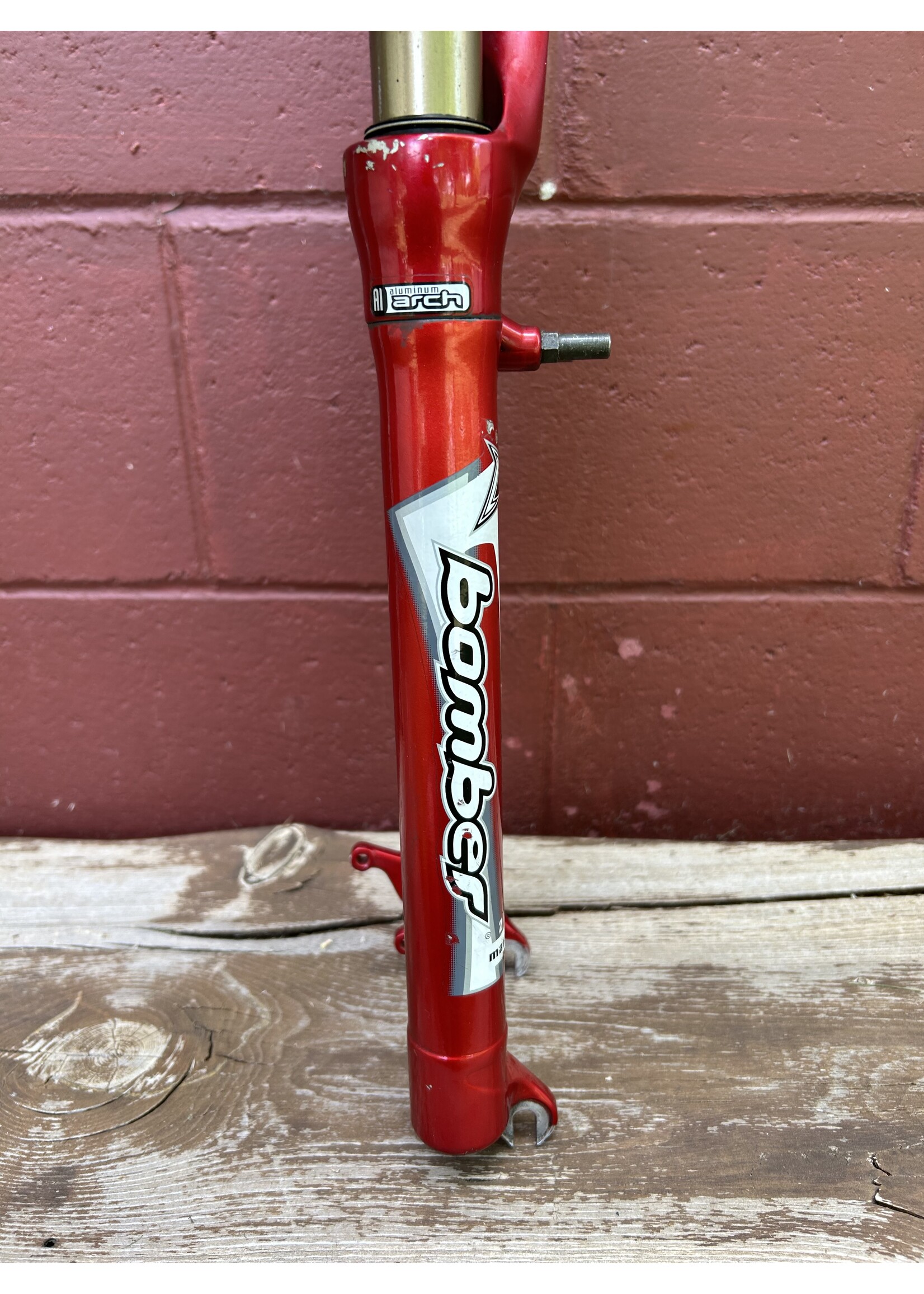 Marzocchi Marzocchi Bomber 2002 26" 1 1/8 Rim/Disc Suspension Fork