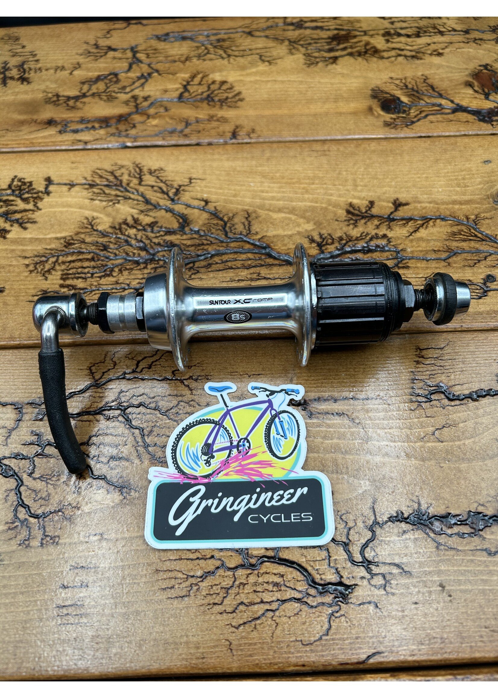 Suntour Suntour XC Comp 8 Speed 32 Hole Rear Hub With Skewer
