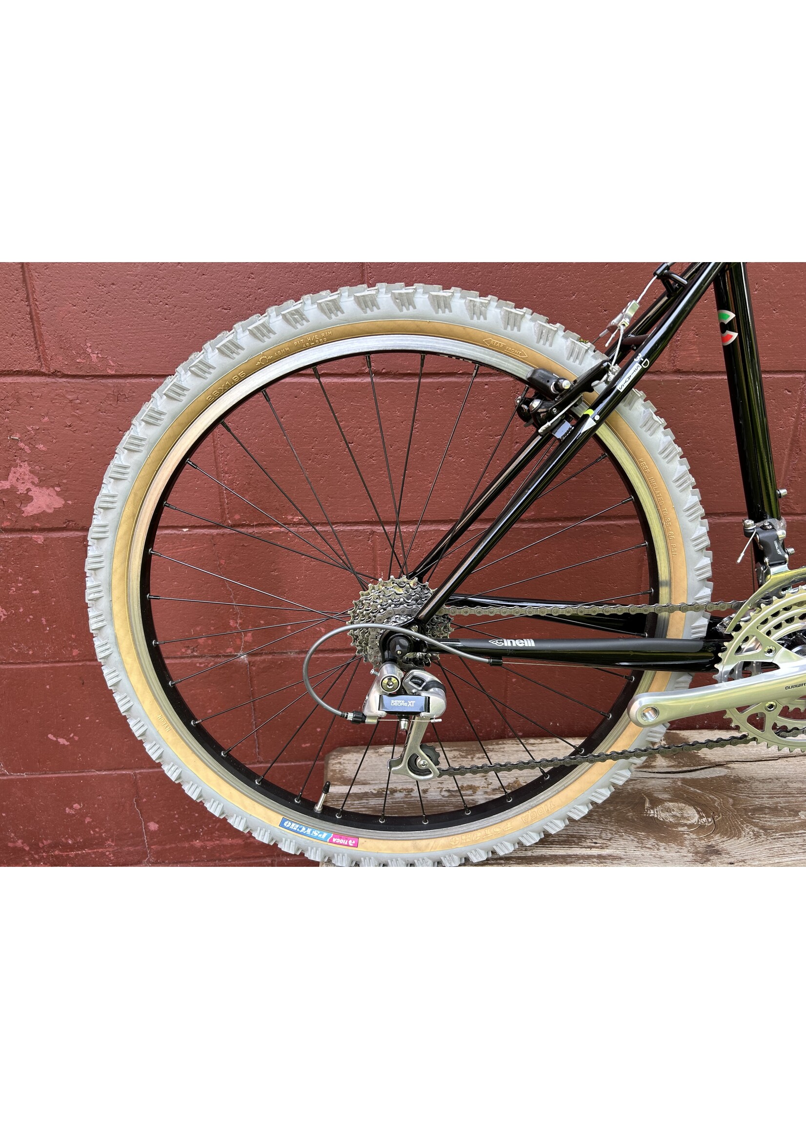 Cinelli 1991 17" Cinelli The Machine