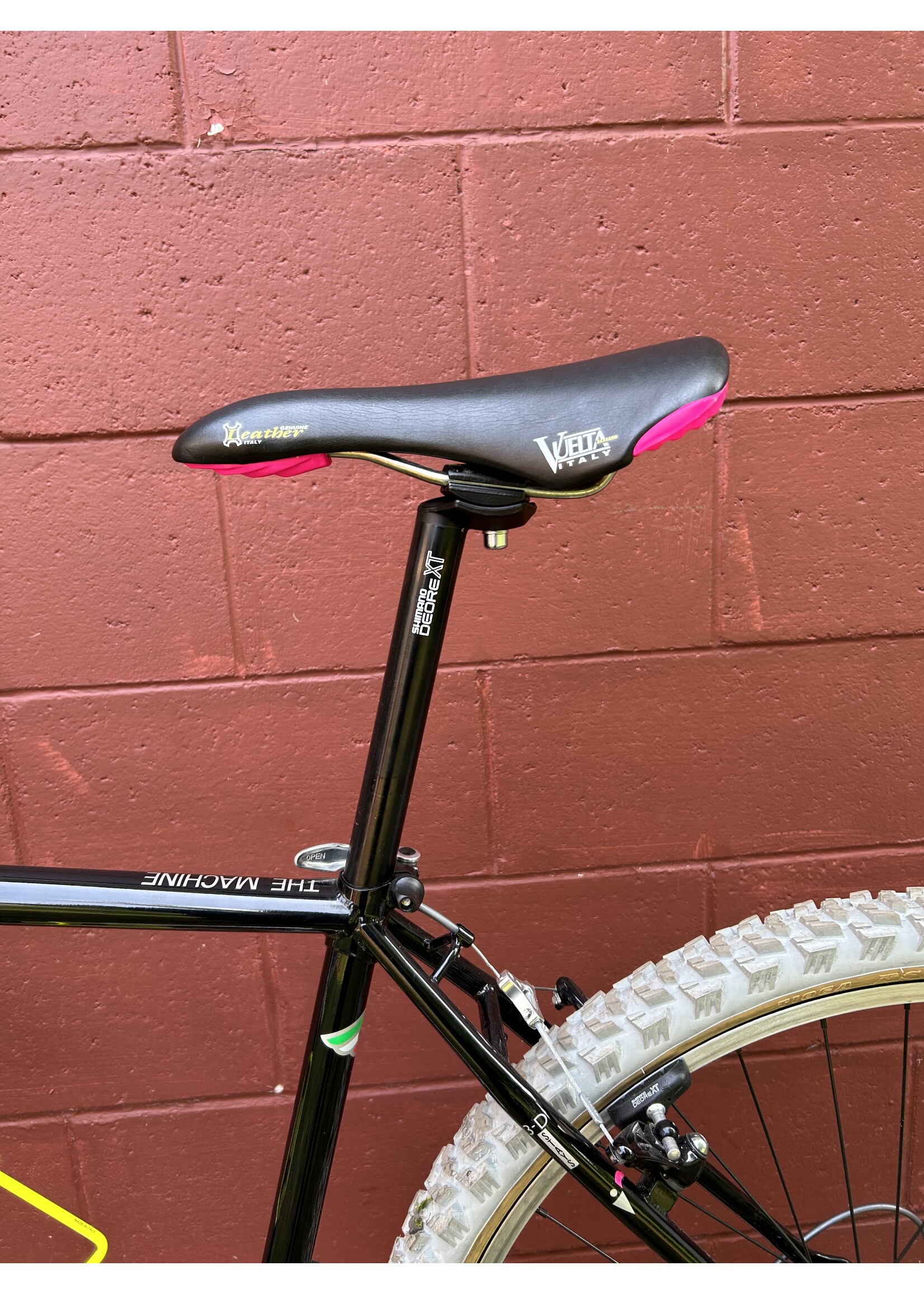 Cinelli 1991 17" Cinelli The Machine