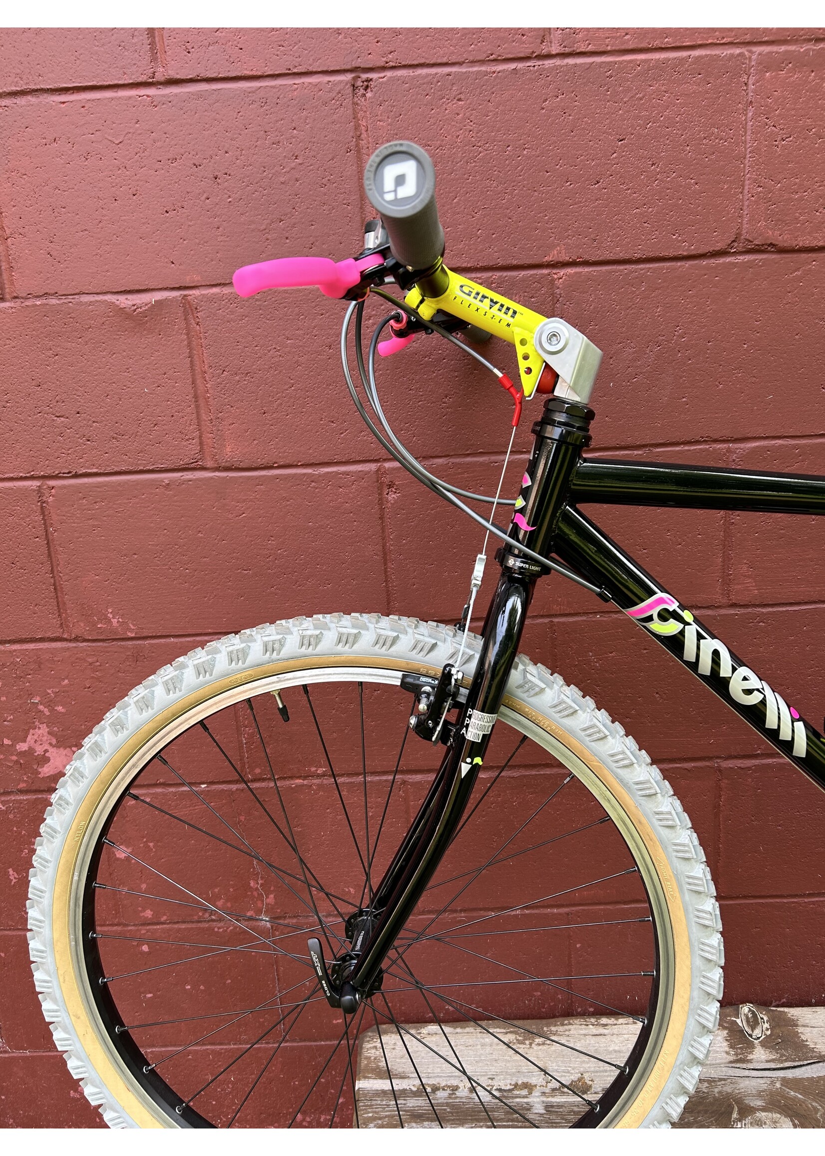 Cinelli 1991 17" Cinelli The Machine