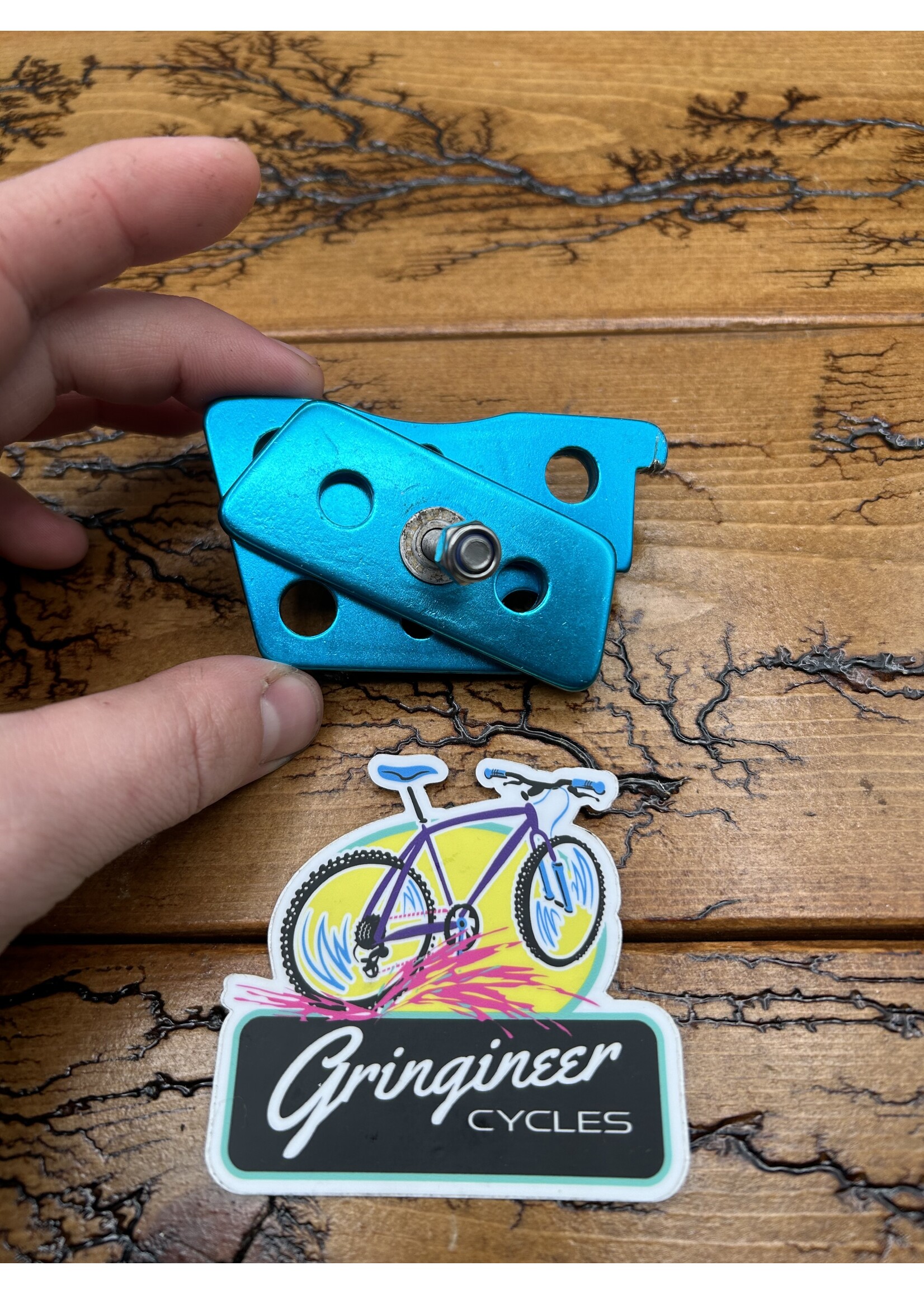 Turquoise Anti Chain Suck Device