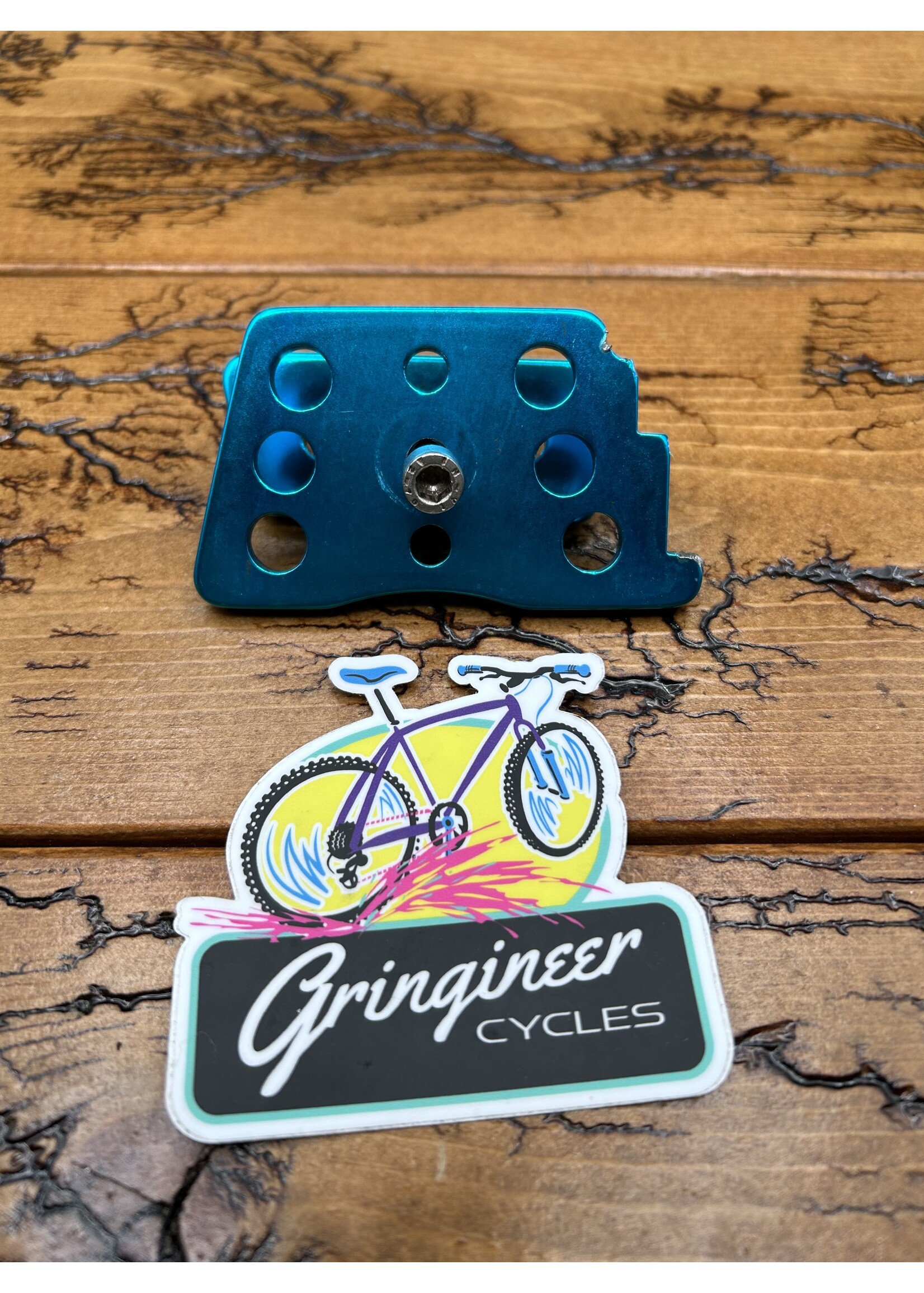 Turquoise Anti Chain Suck Device