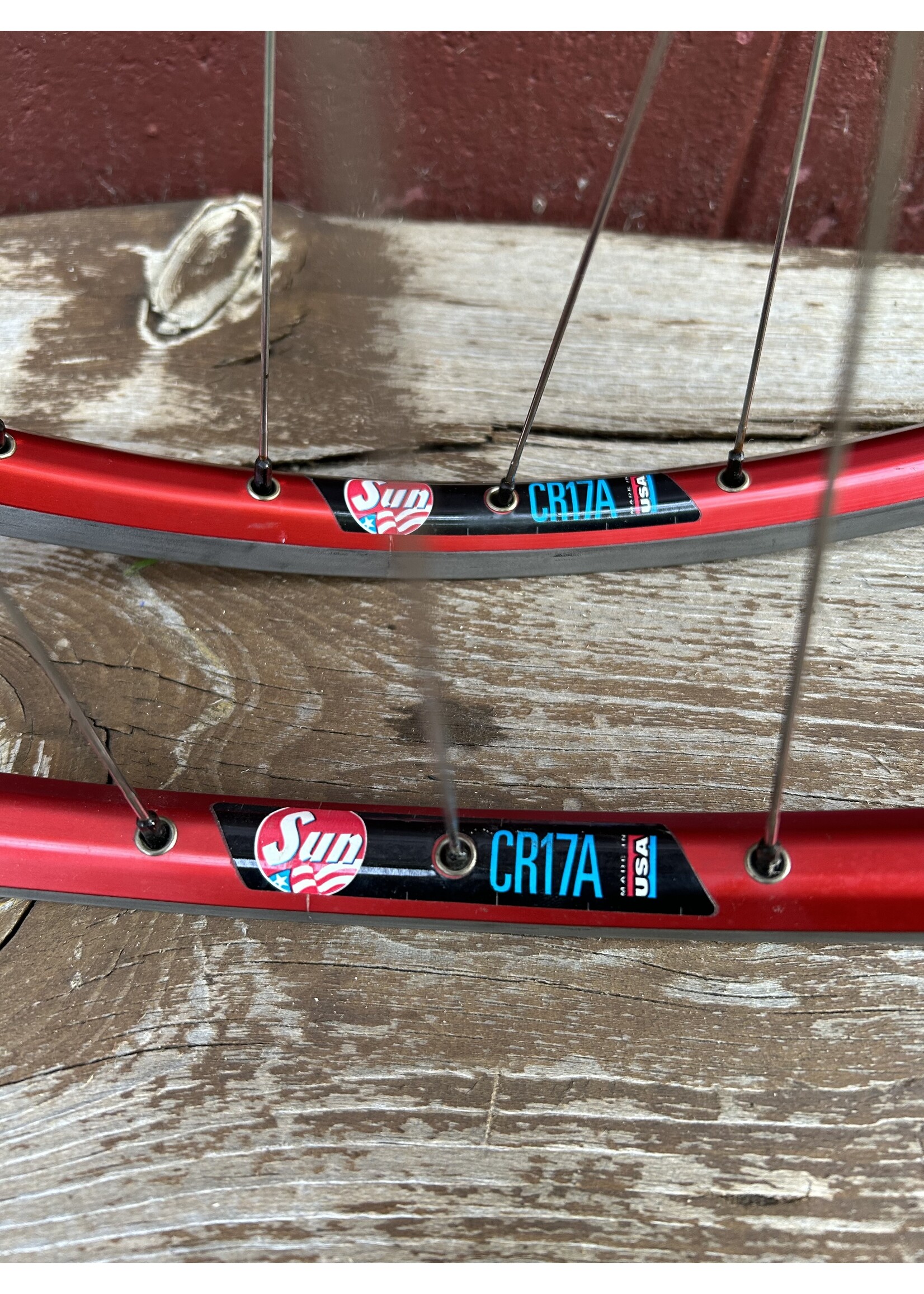 Chris King Sun CR17A Chris King Adventure Components APX8 26" Red Anodized Wheelset