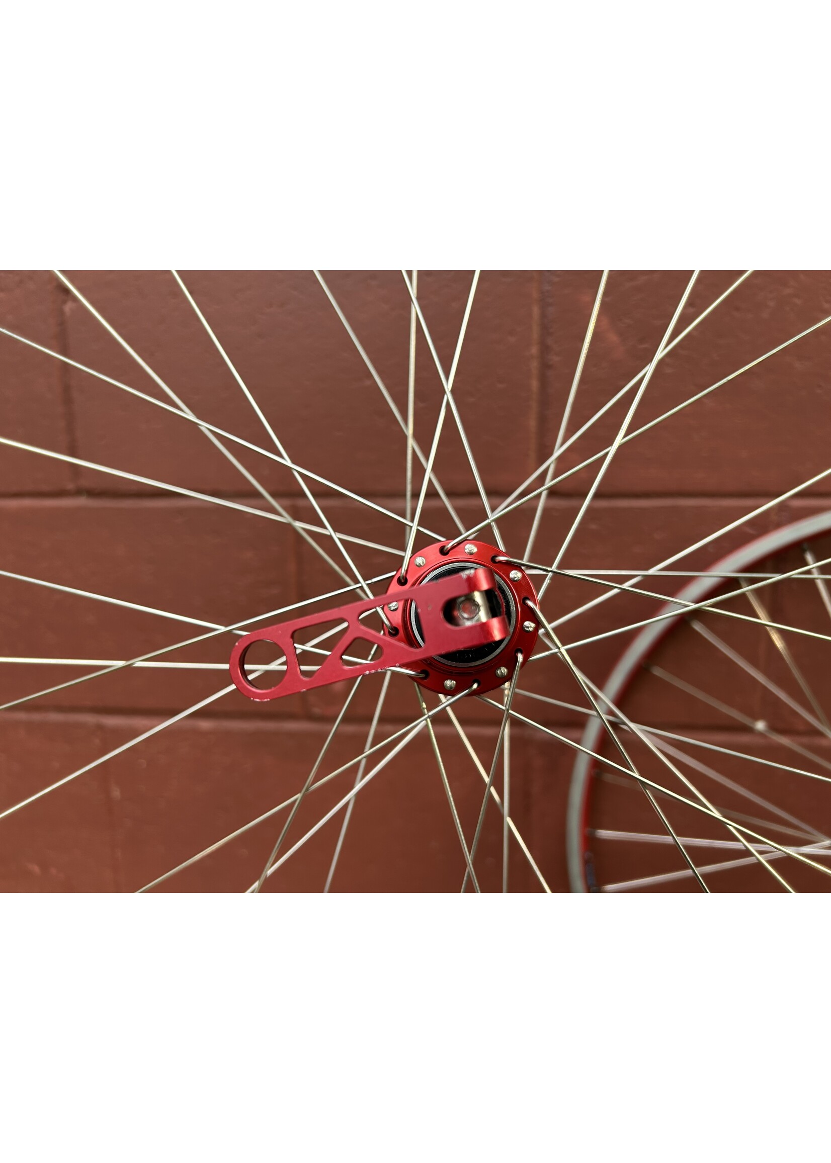Chris King Sun CR17A Chris King Adventure Components APX8 26" Red Anodized Wheelset