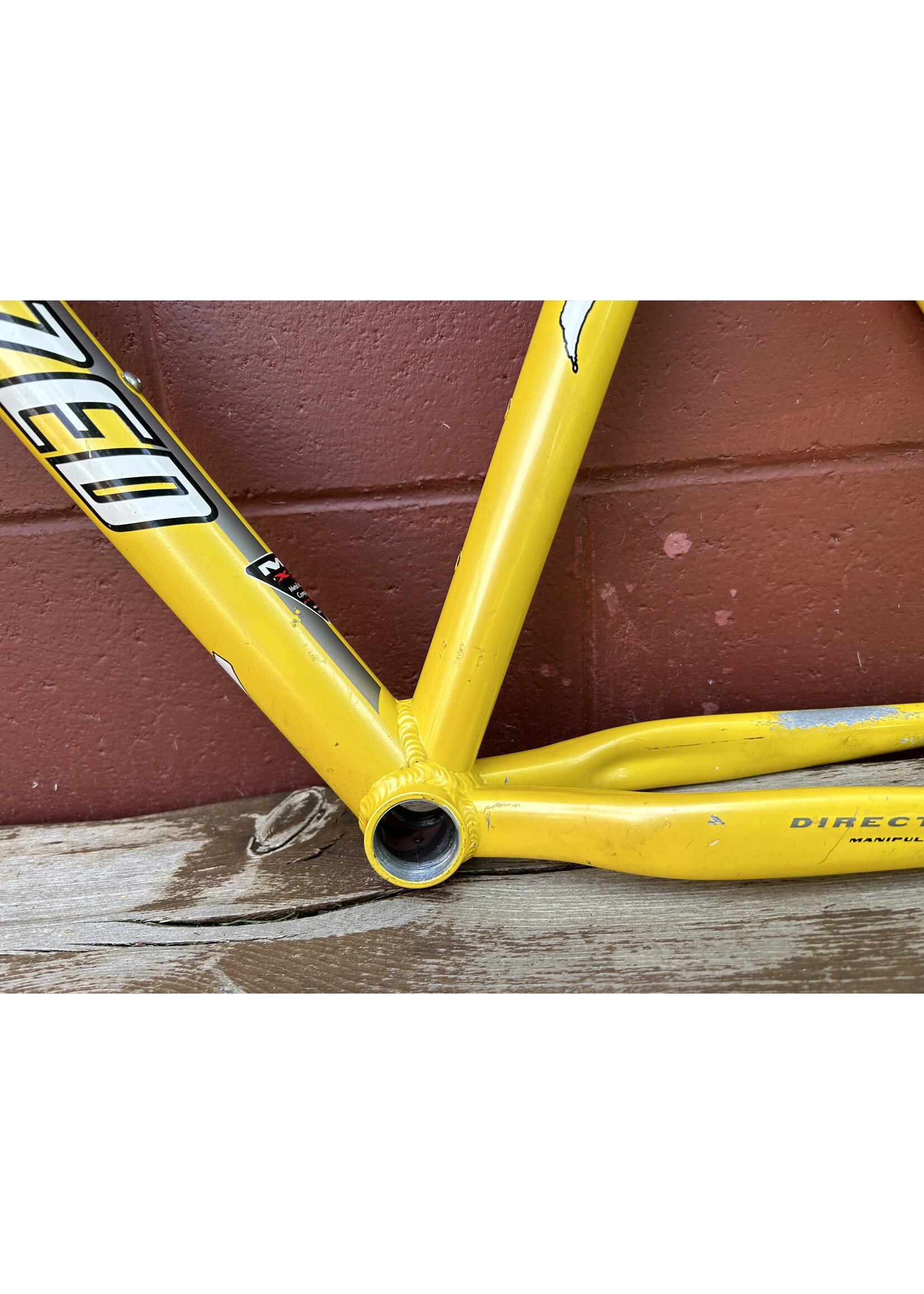 Specialized 2000 17" Specialized Stumpjumper M2 Pro Frame