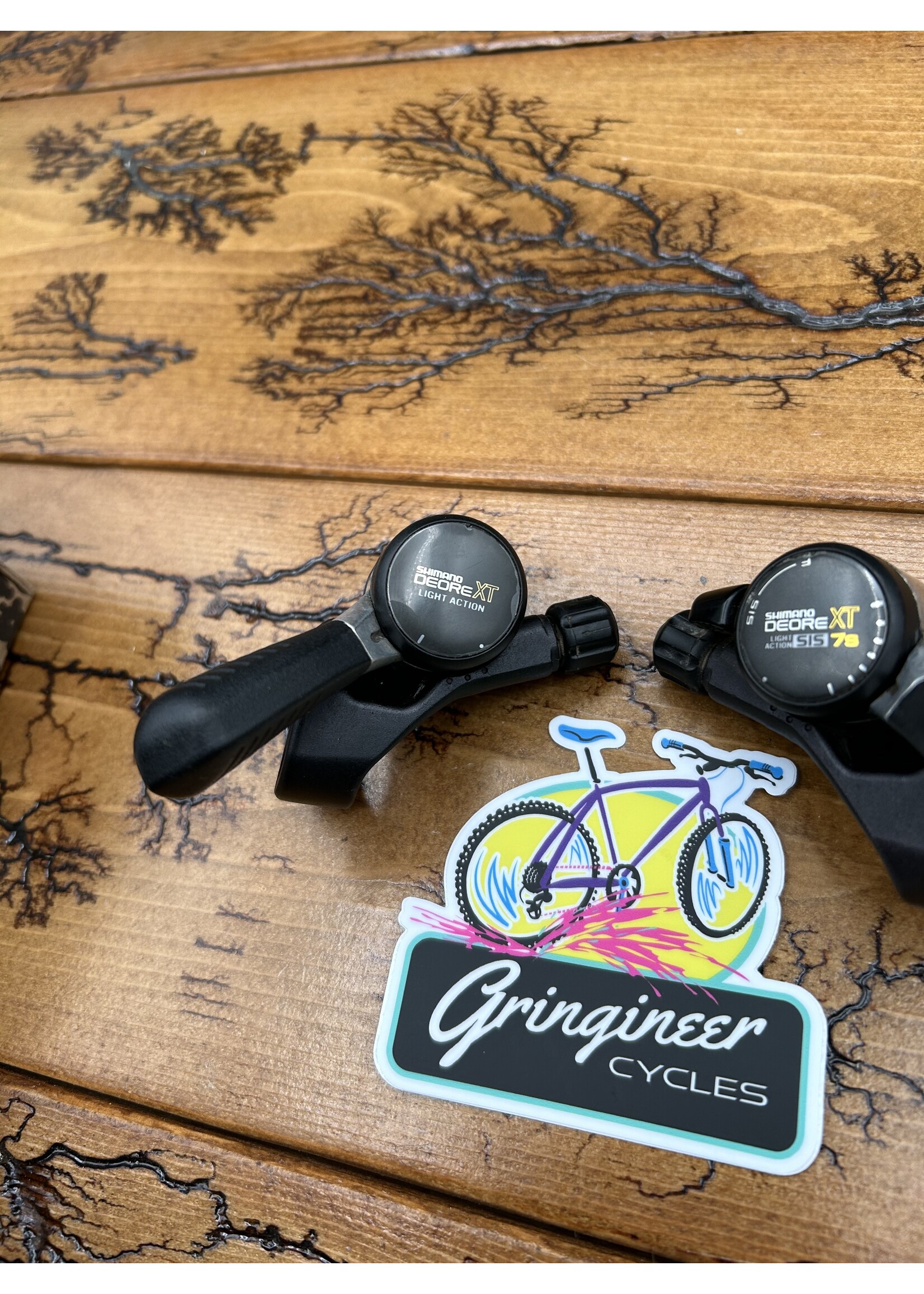 SHIMANO Shimano Deore XT SL-M732 7 Speed Thumb Shifters