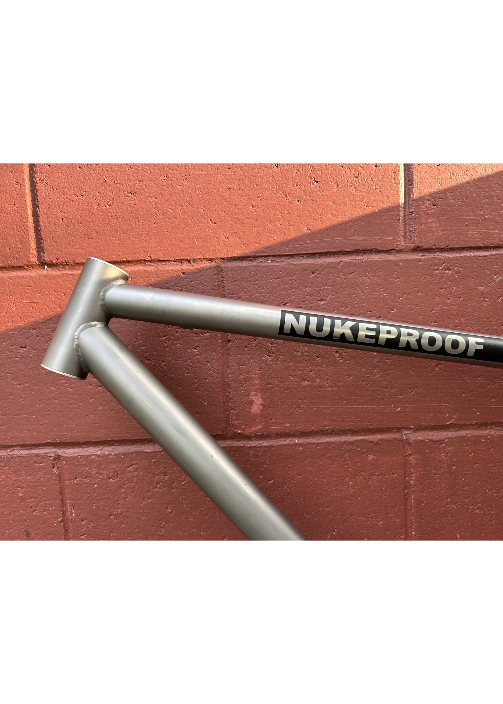 Nuke Proof 1990/1 17" Nuke Proof Titanium Frame