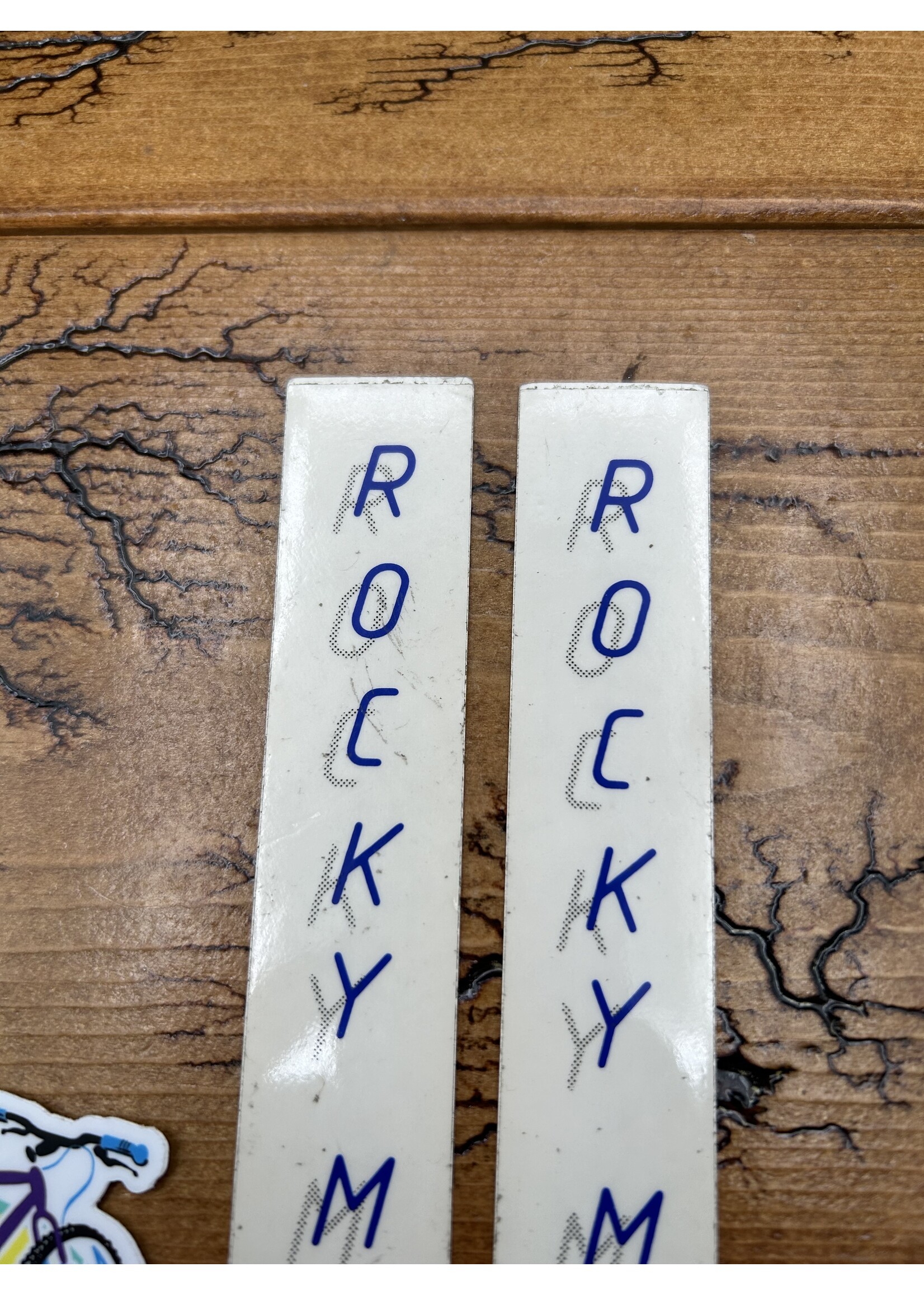 Rocky Mountain Rocky Mountain Blue/Gray Vertical Decals