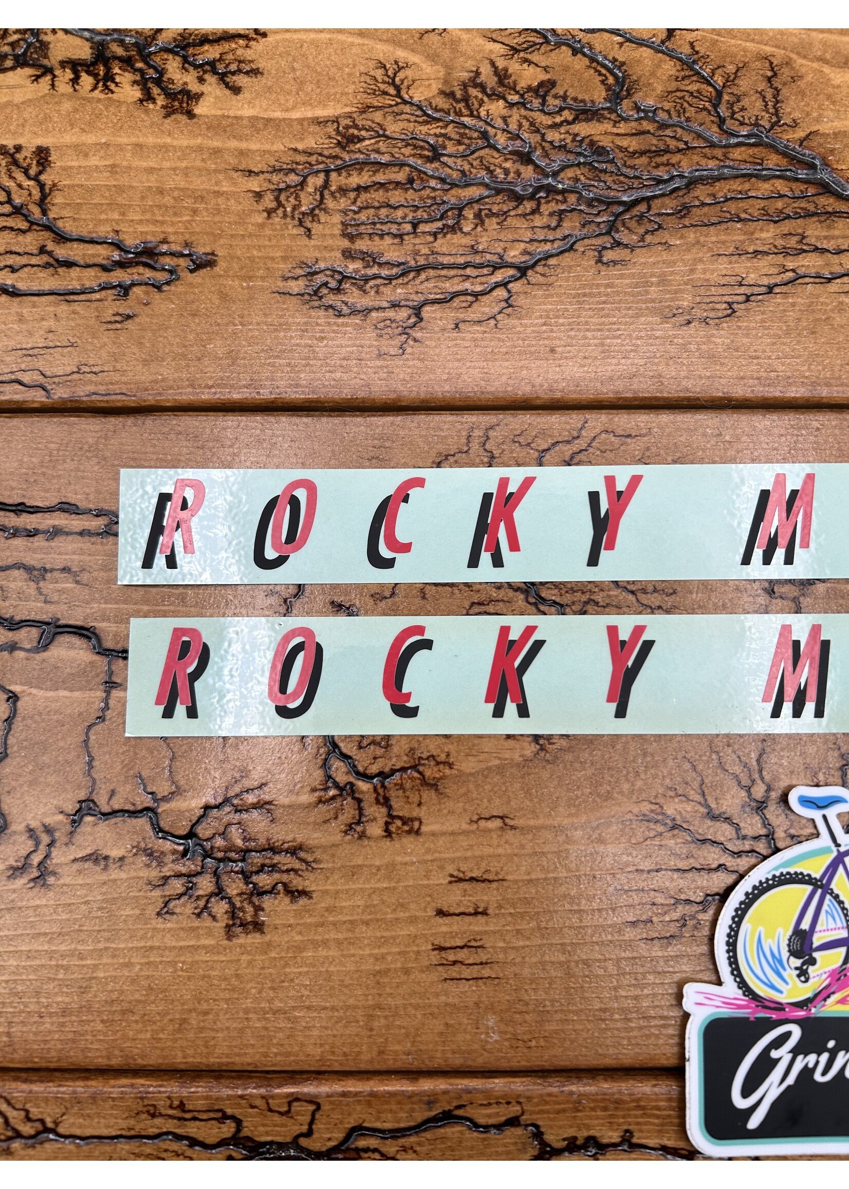 Rocky Mountain Rocky Mountain Red/Black Downtube Decals