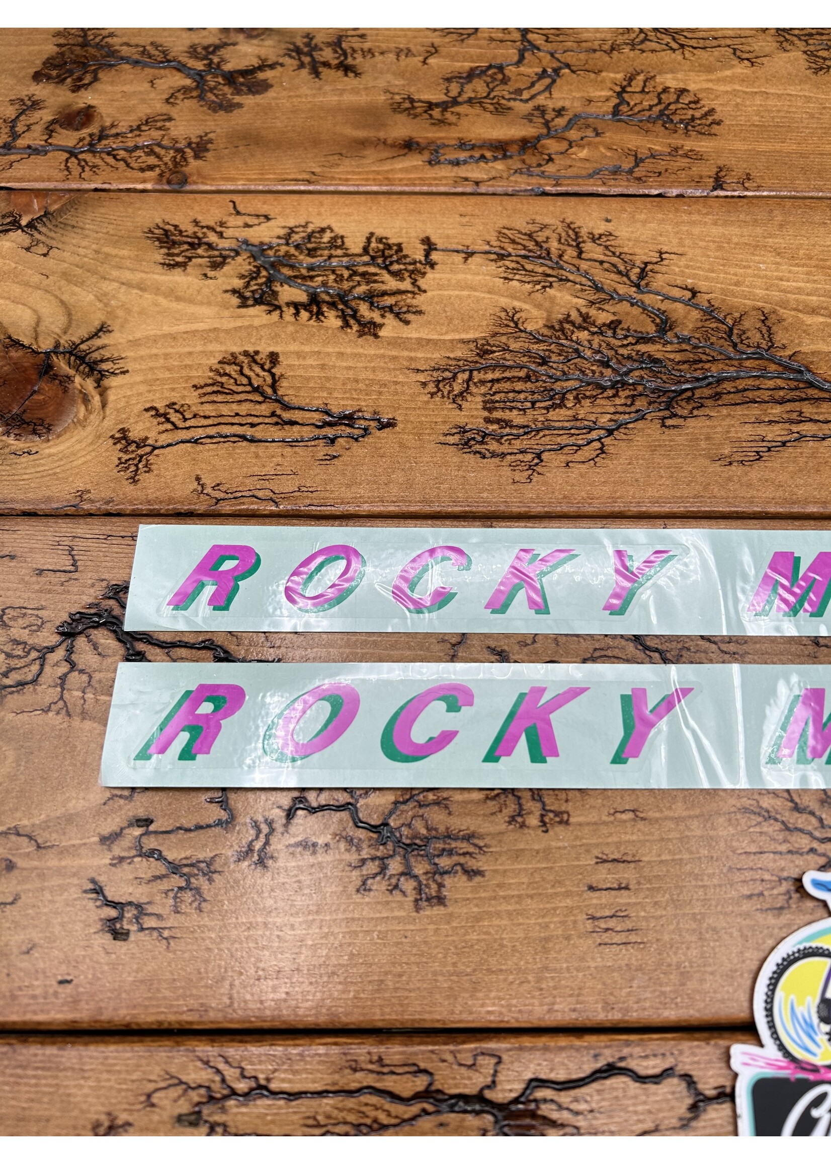 Rocky Mountain Rocky Mountain Pink/Green Downtube Decals