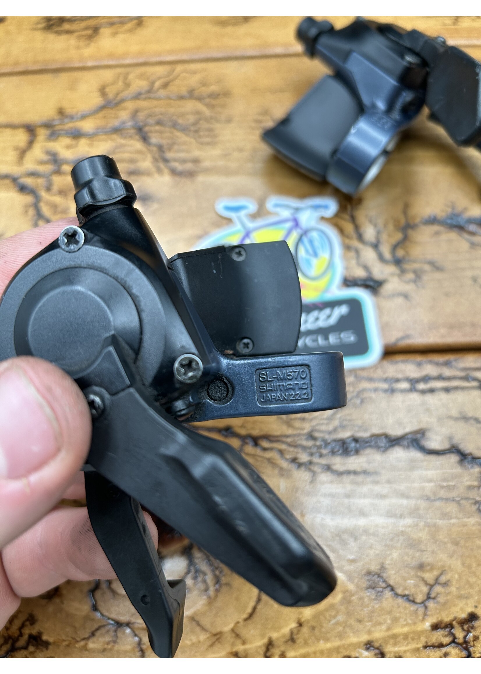 SHIMANO Shimano Deore LX SL-M570 Shifter Set