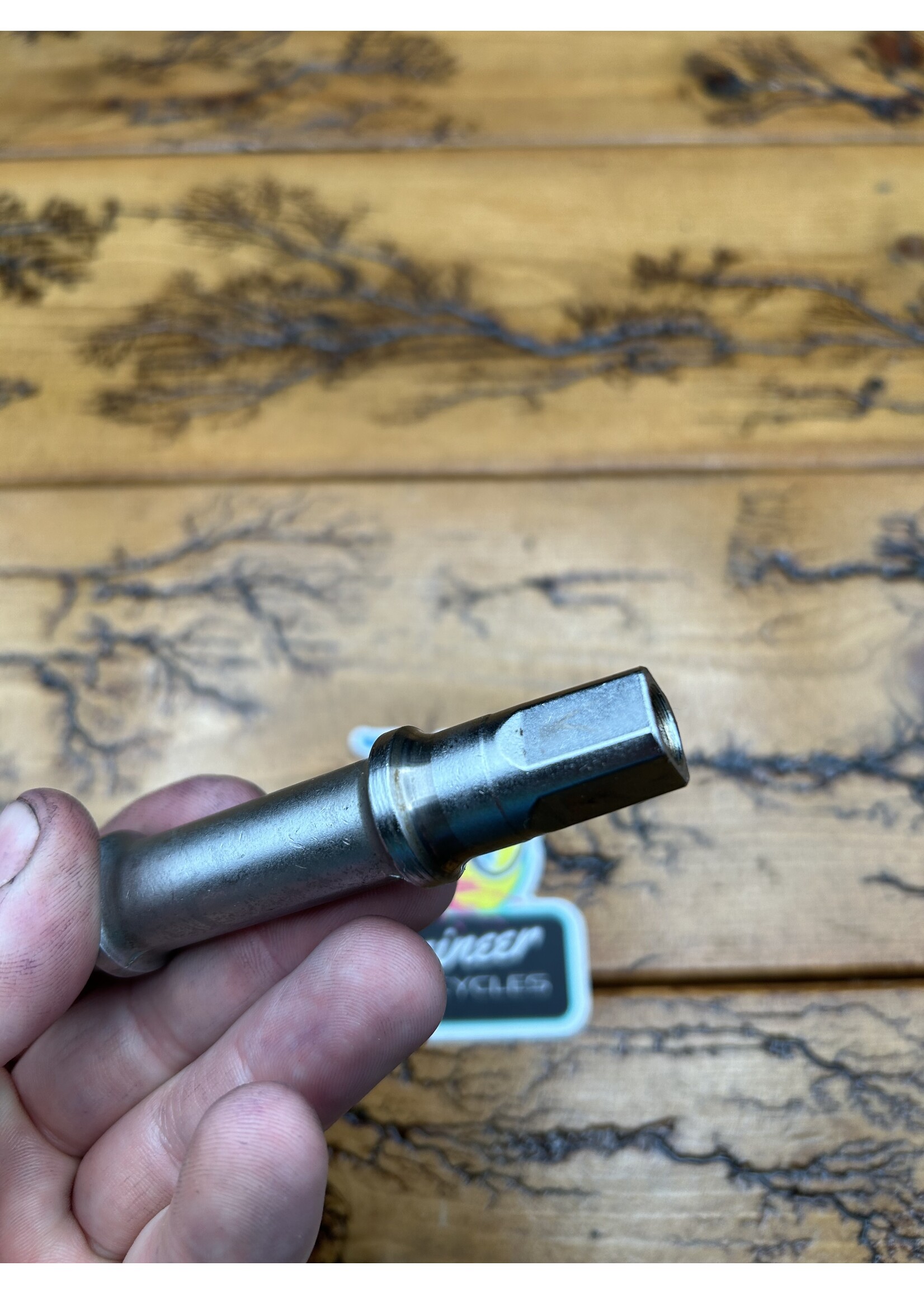 SHIMANO Shimano 68x116 Square Taper Bottom Bracket Spindle