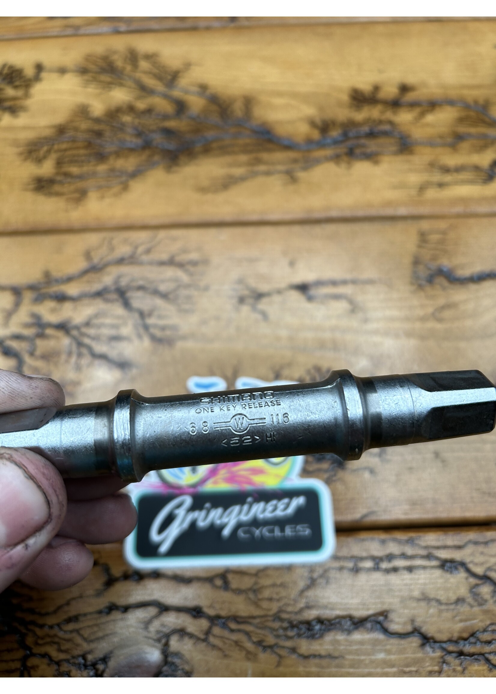 SHIMANO Shimano 68x116 Square Taper Bottom Bracket Spindle