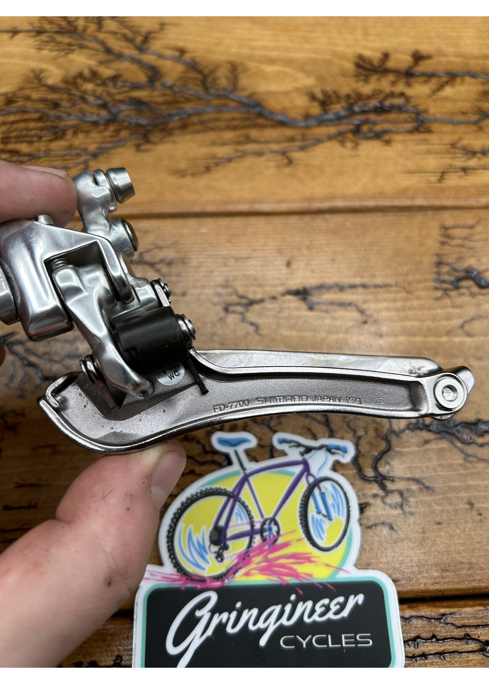 SHIMANO Shimano Dura Ace FD-7700 Braze On Front Derailleur
