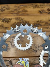 SHIMANO - tatatatatatata7 Vintage Shimano Chainring 44 Tooth 44t 4 Arm 104 BCD Mega 9