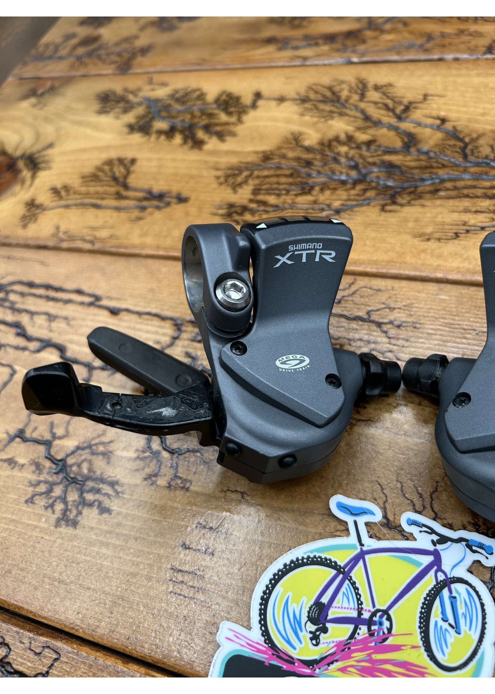 SHIMANO Shimano XTR SL-M952 3x9 Shifters
