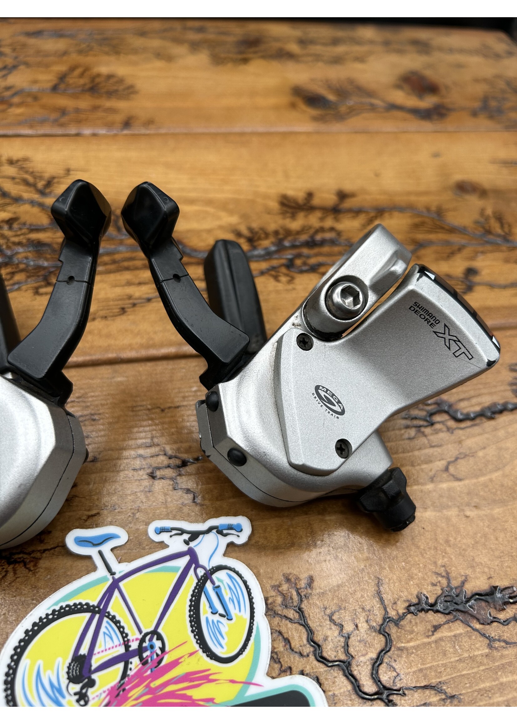 SHIMANO Shimano Deore XT SL-M750 3x9 Shifter Set