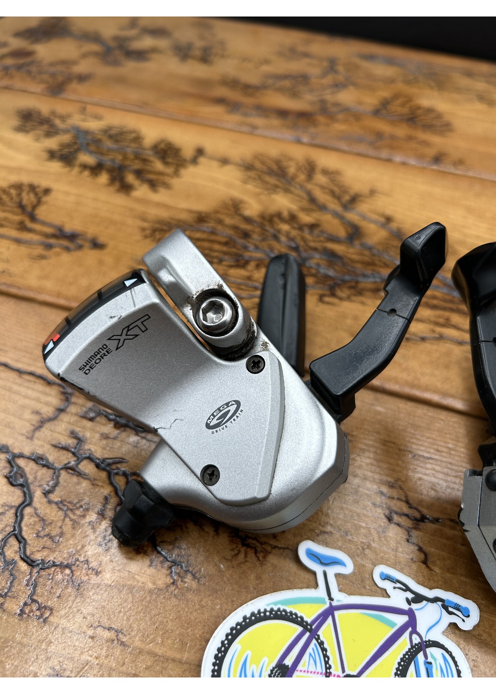 SHIMANO Shimano Deore XT SL-M750 3x9 Shifter Set