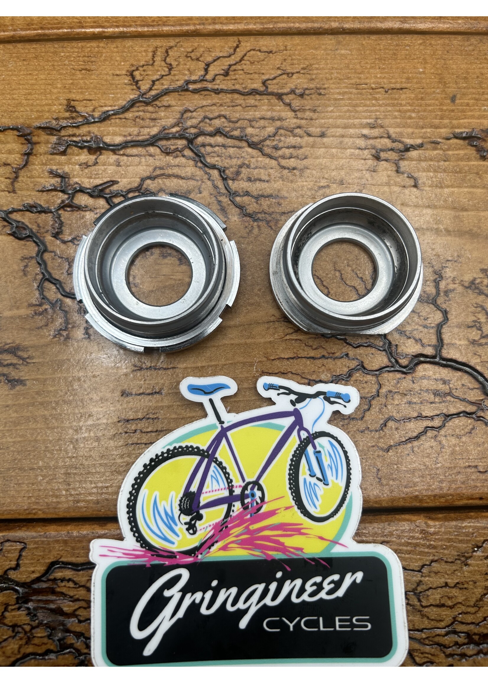Campagnolo Campagnolo Steel Italian Threaded Square Taper Bottom Bracket Cups
