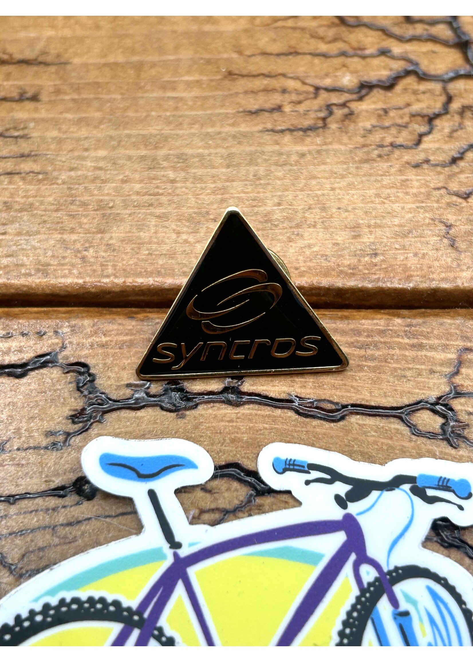 Syncros Syncros Lapel Pin