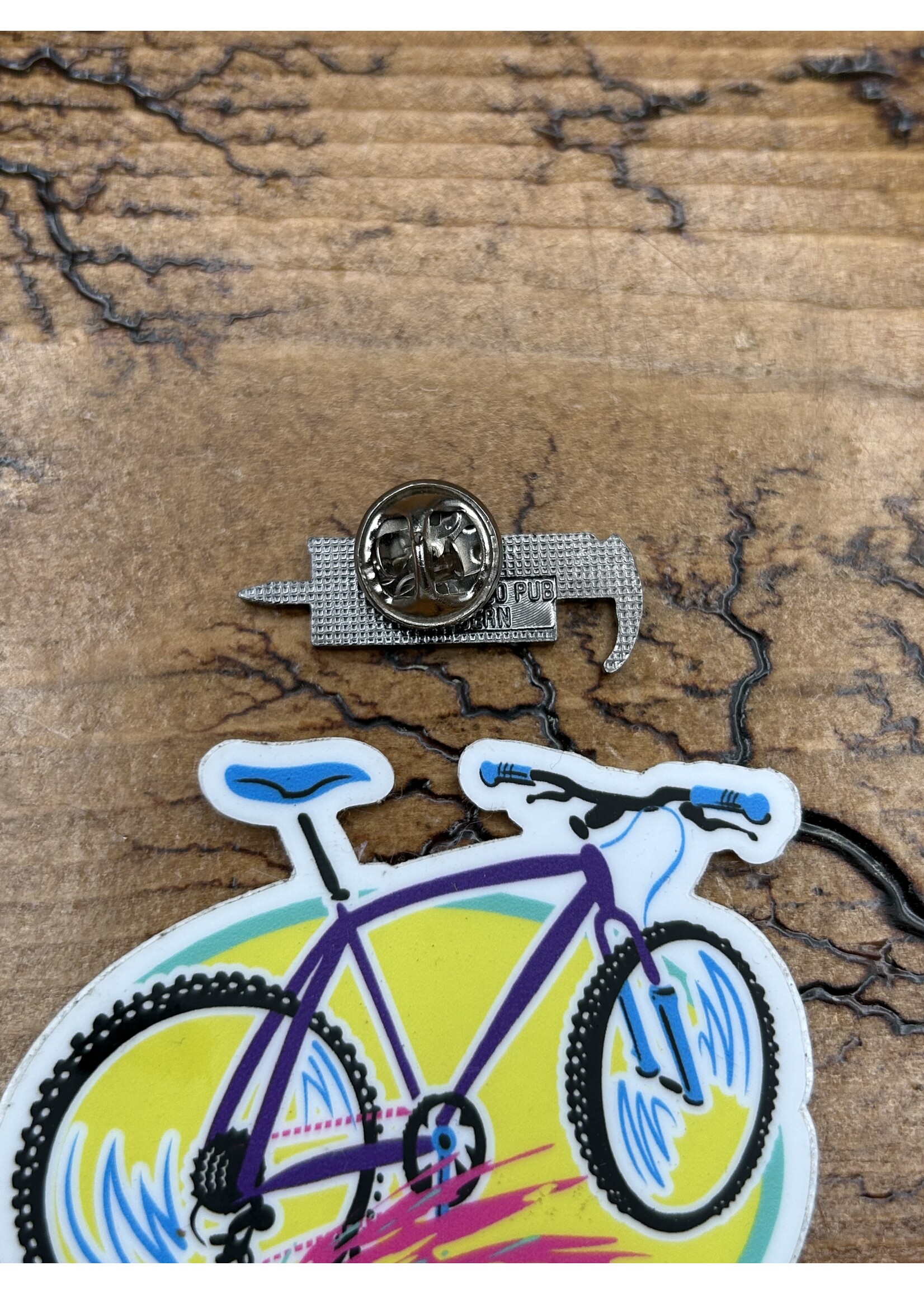 Yeti Yeti Cycle Lapel Pin