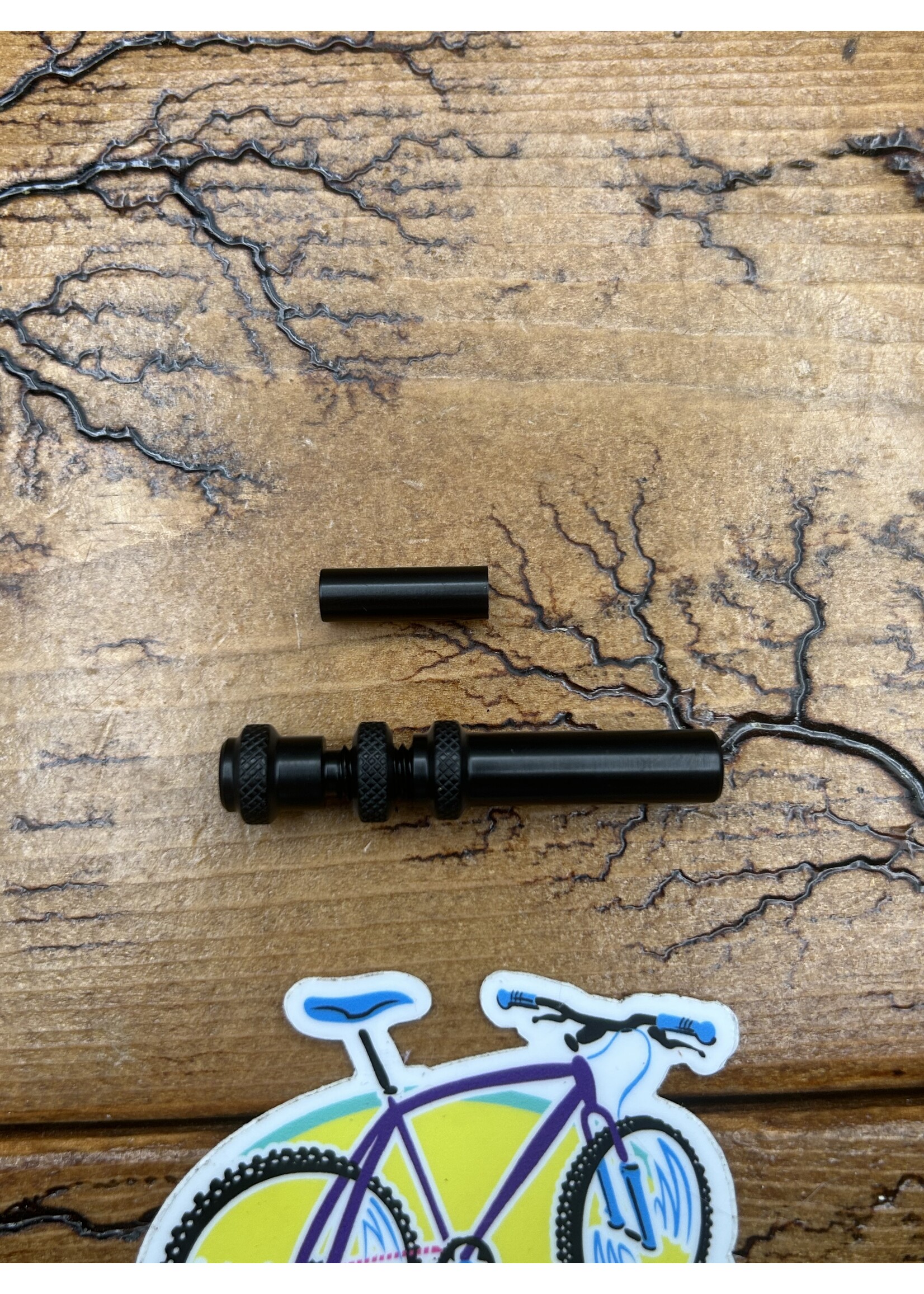 House Of Looptail House Of Looptail These Things Black