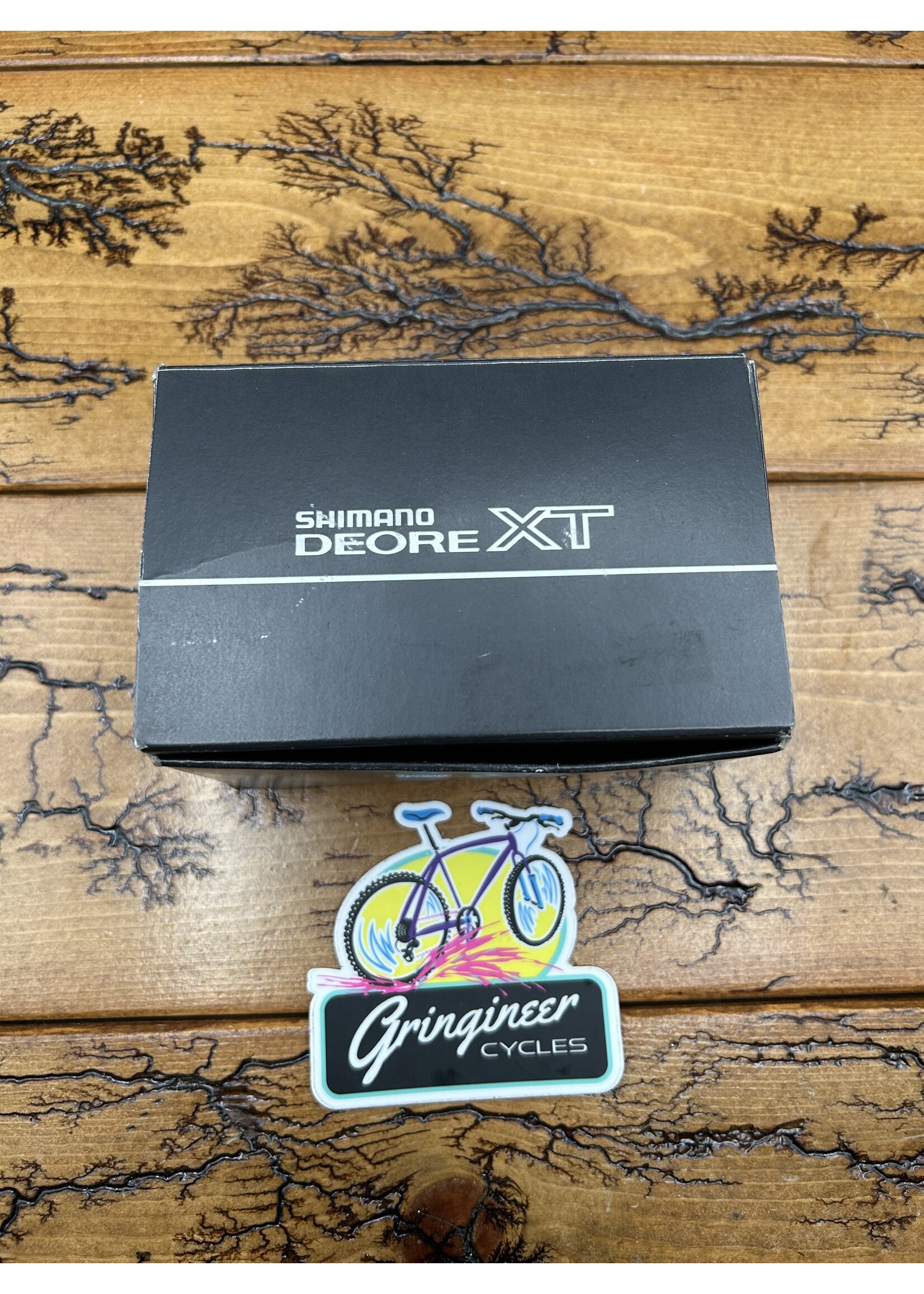 SHIMANO Shimano Deore XT FD-M739 Top Swing Top Pull 31.8mm Front Derailleur NOS