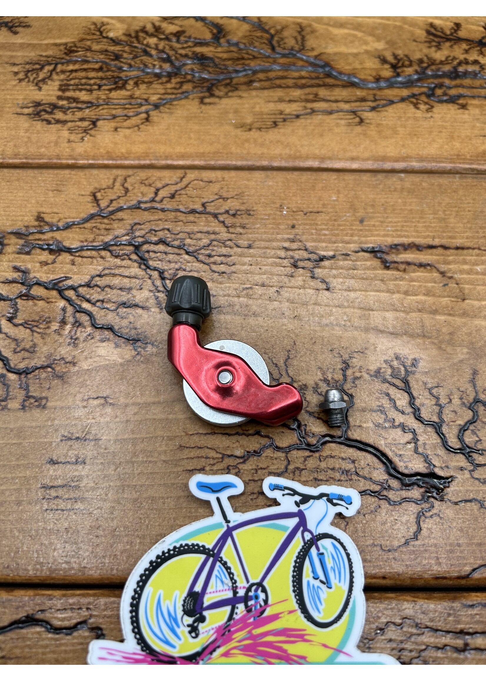 Avid Avid Rollamajig Rear Derailleur Assister Red