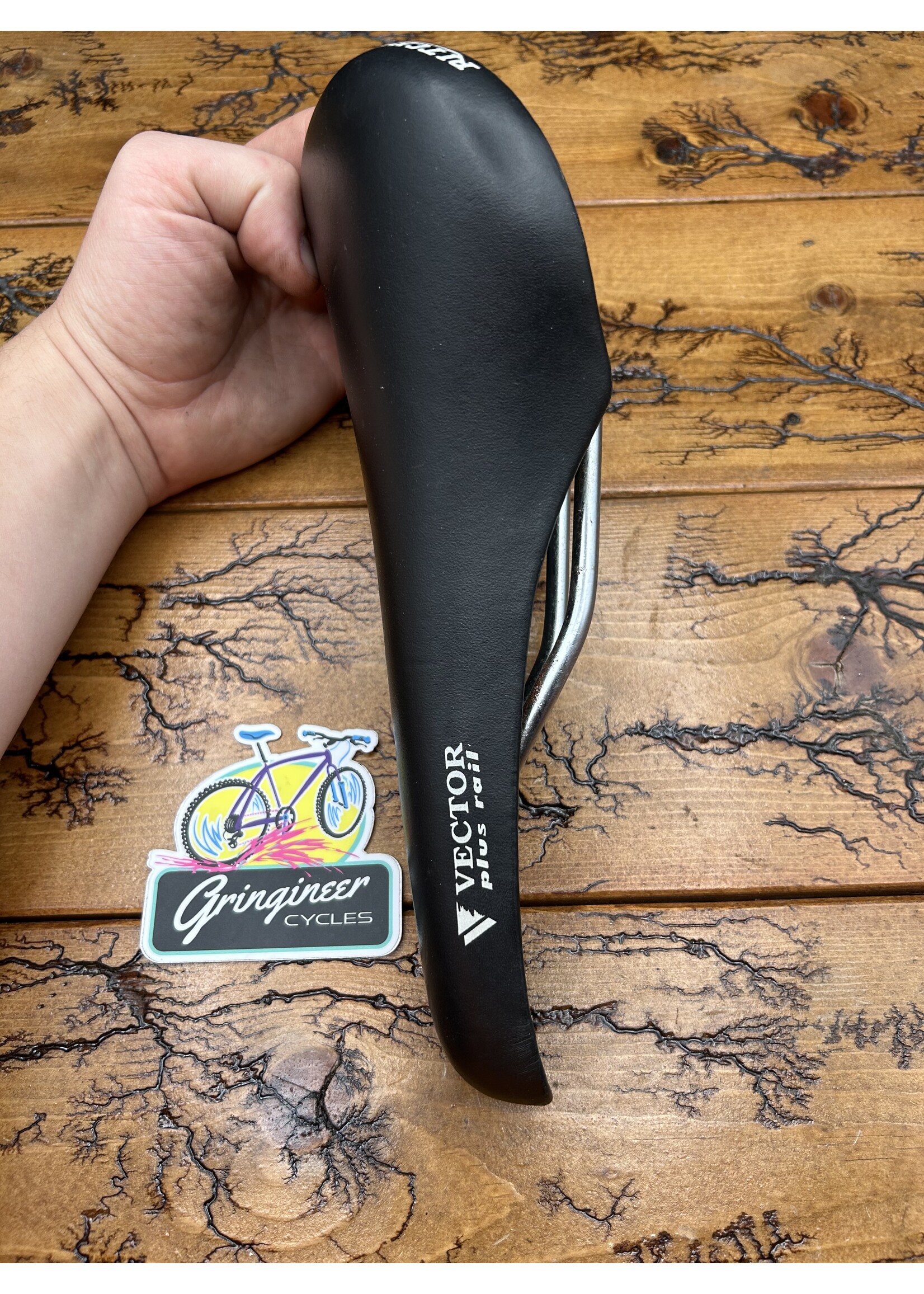 Ritchey Ritchey Vector Plus Rail World Champion Stripes Saddle