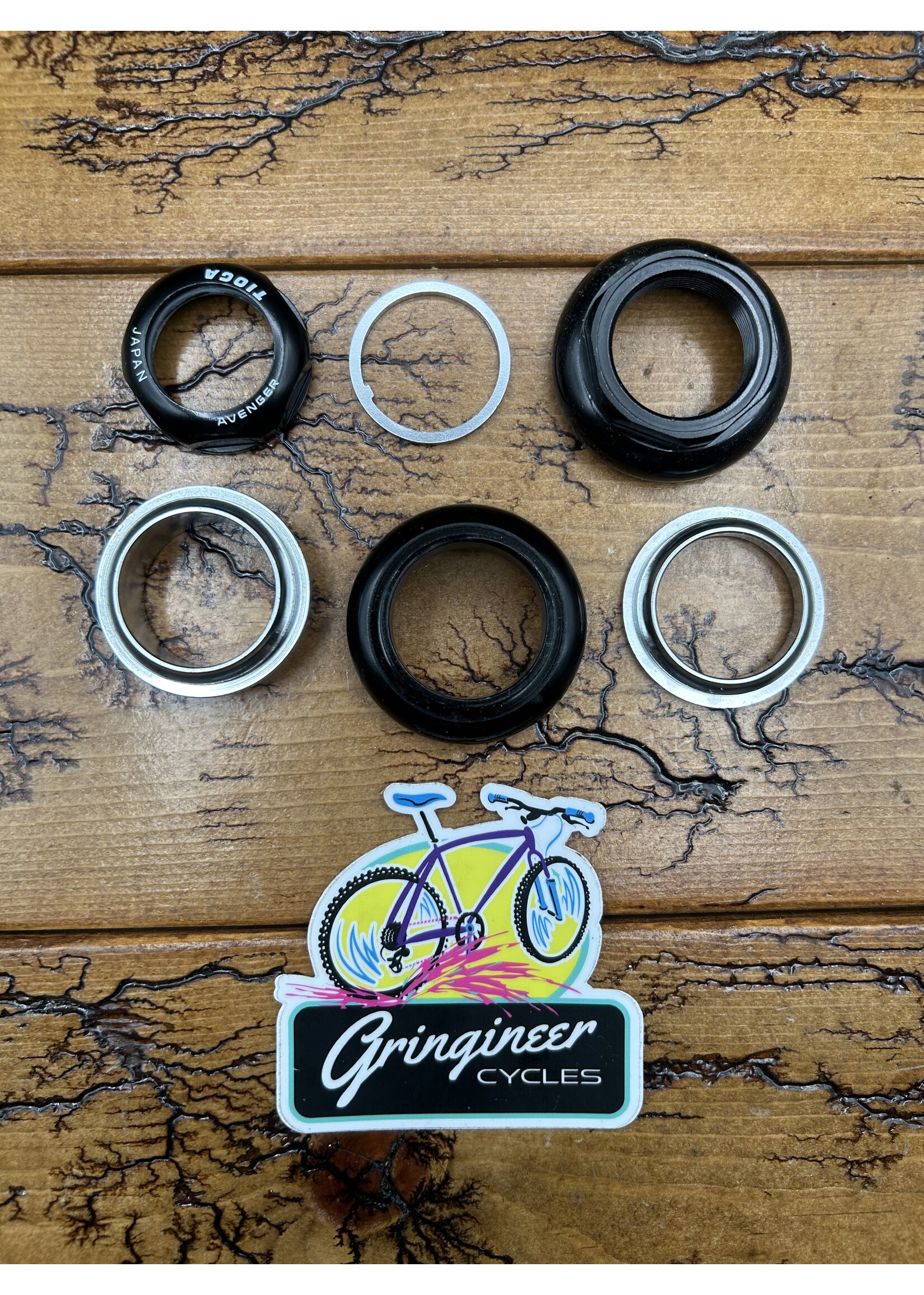 Tioga Tioga Avenger 1 1/8  Black Threaded Headset NOS