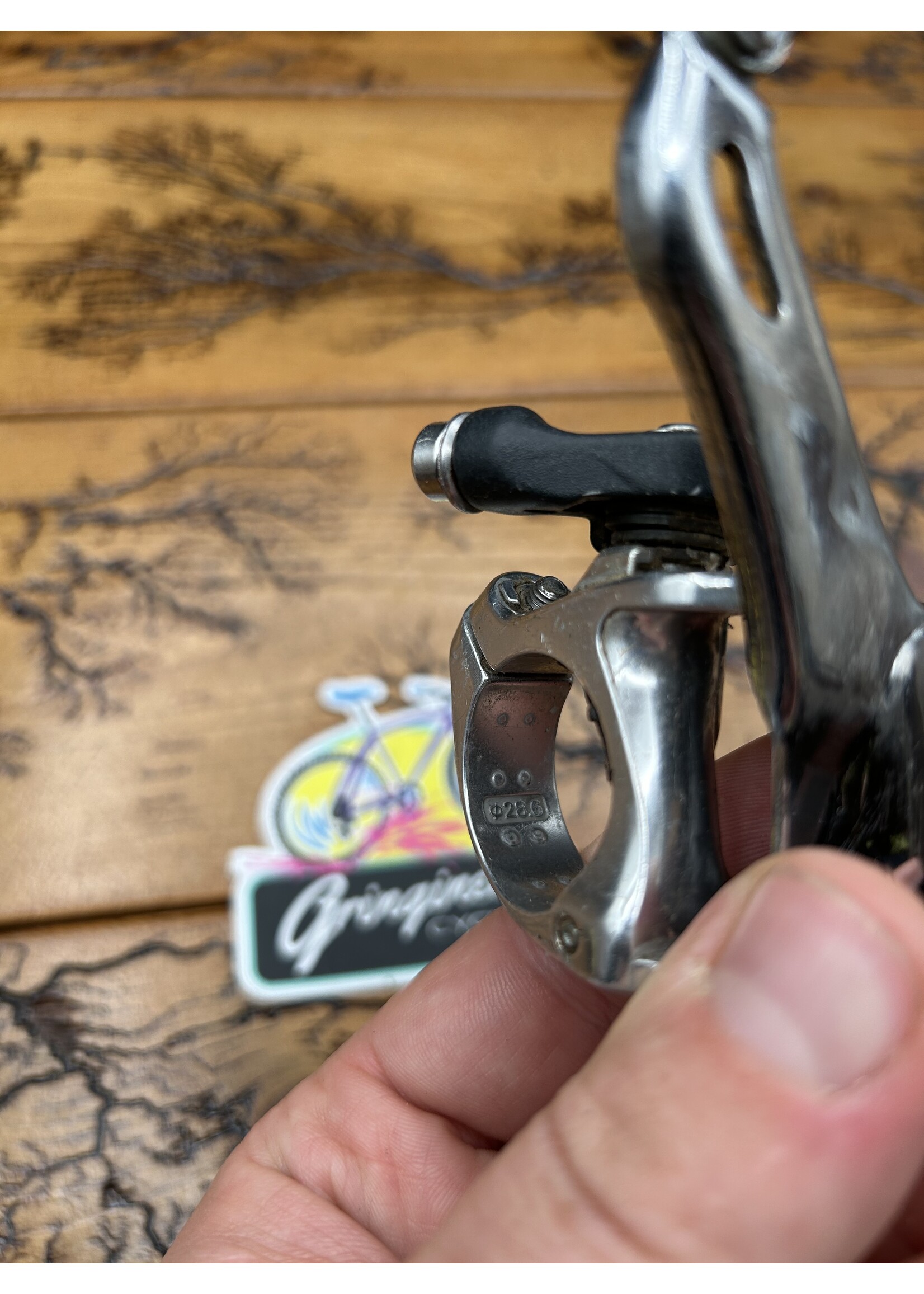 SHIMANO Shimano Deore XT FD-M739 28.6mm Top Pull Front Derailleur