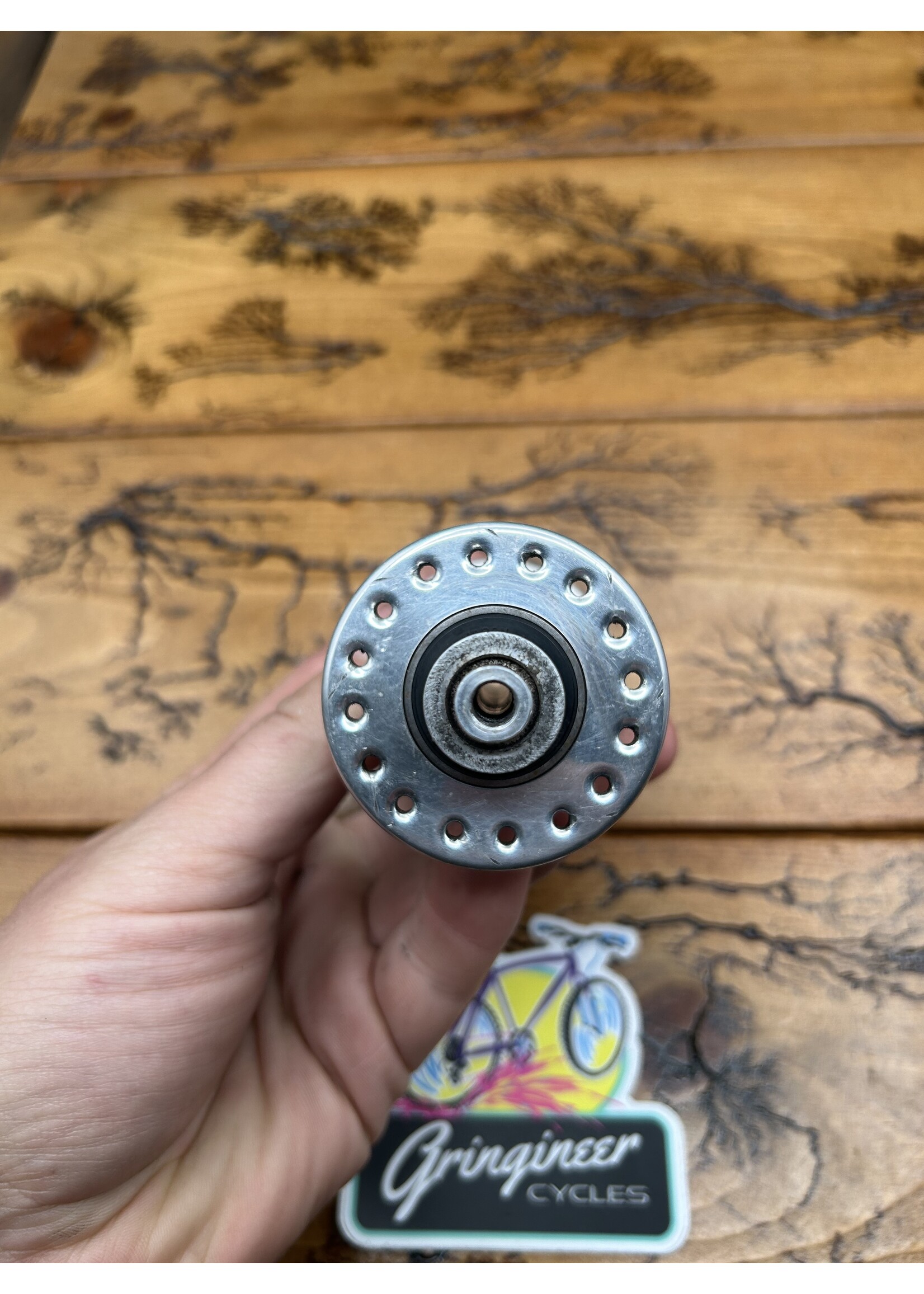 Bullseye Bullseye Silver and Gray 32 Hole 126mm Rear Hub