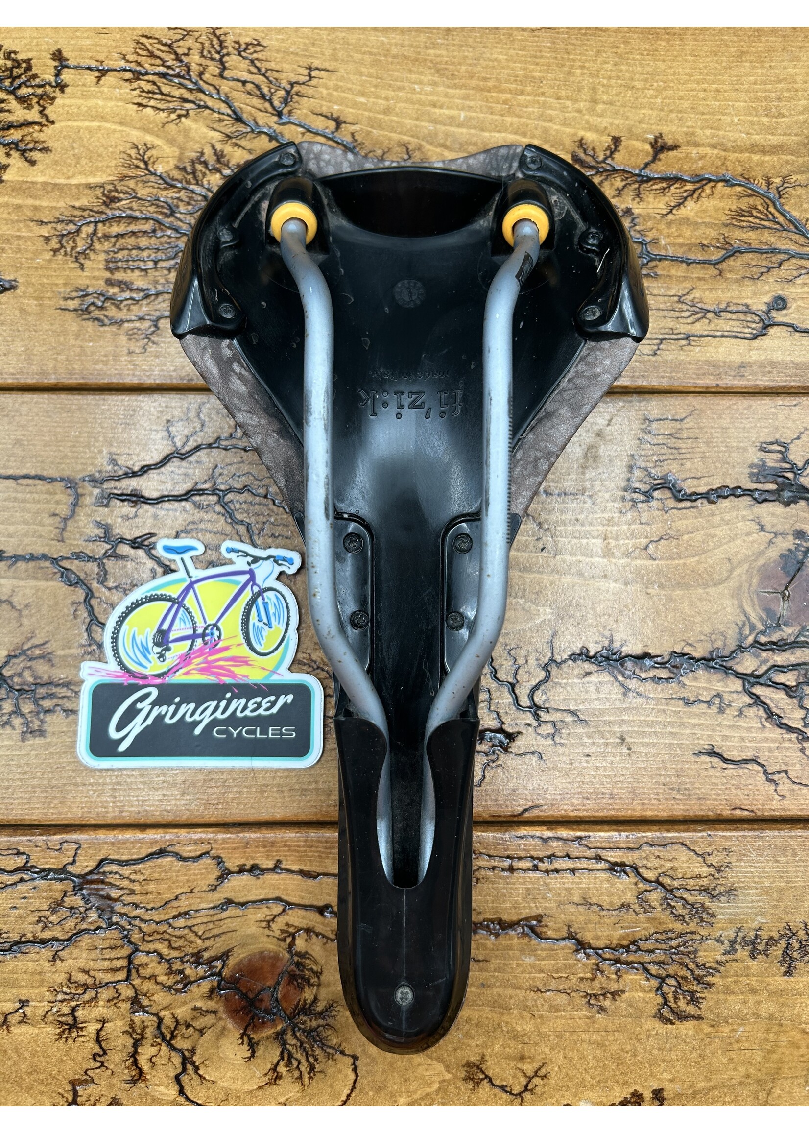 Fizik Fizik Nisene Black Plastic Body Saddle
