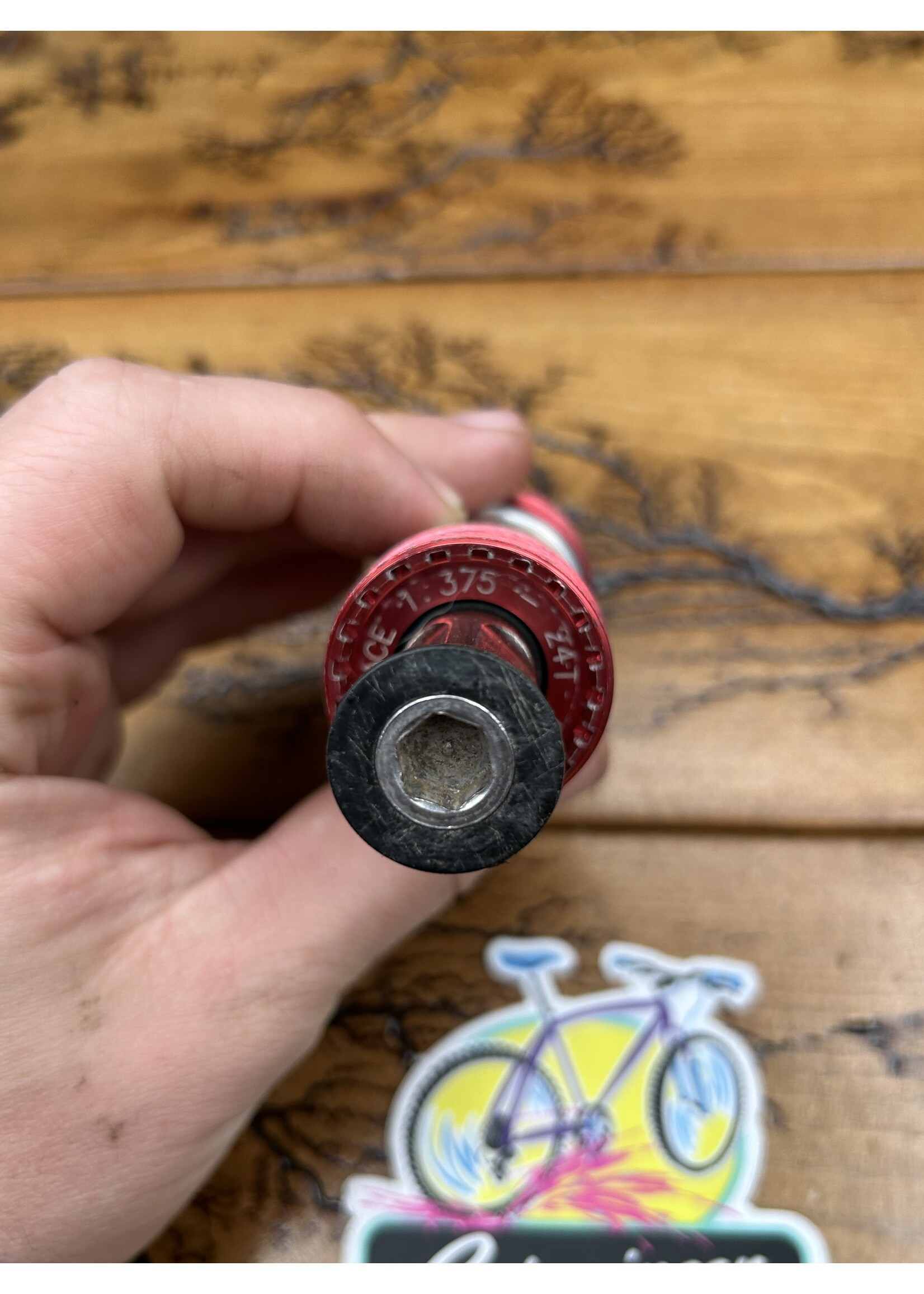 Raceface Raceface Taperlock 113mm 68/73mm Square Taper Bottom Bracket