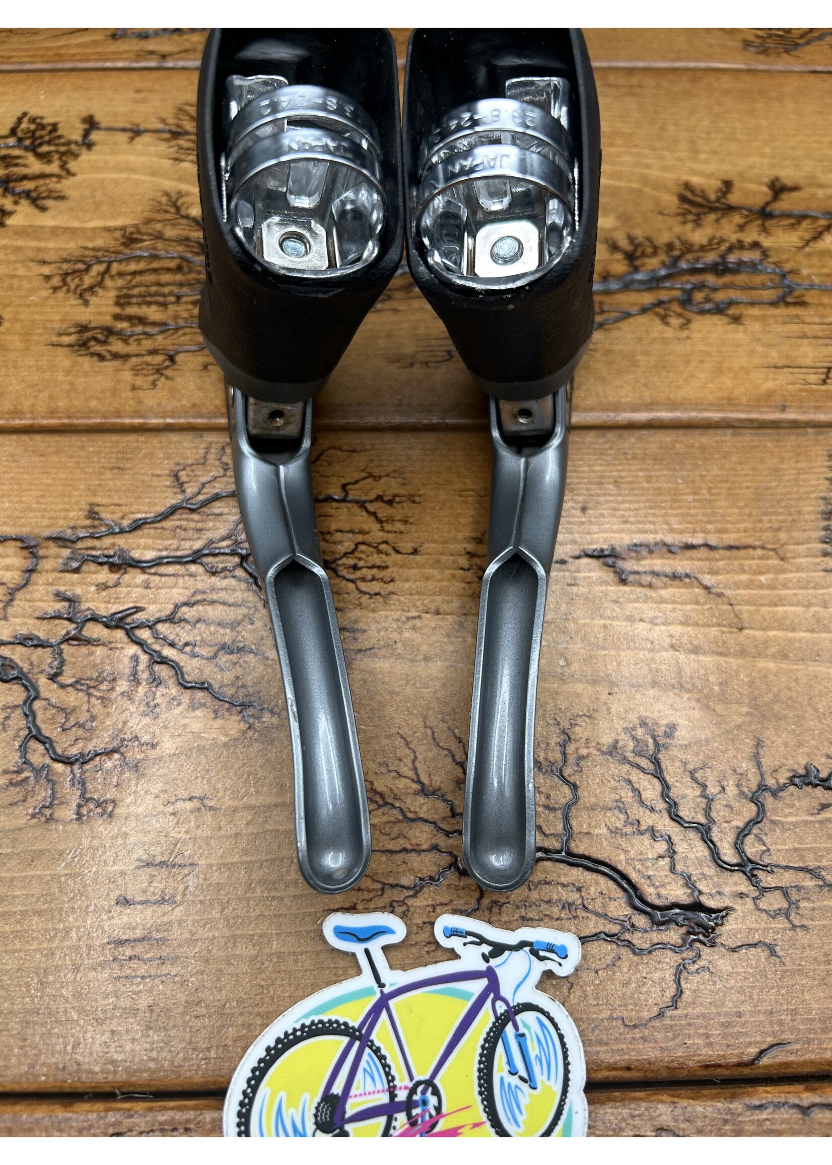 SHIMANO Shimano Ultegra 600 BL-6401 Brake Levers