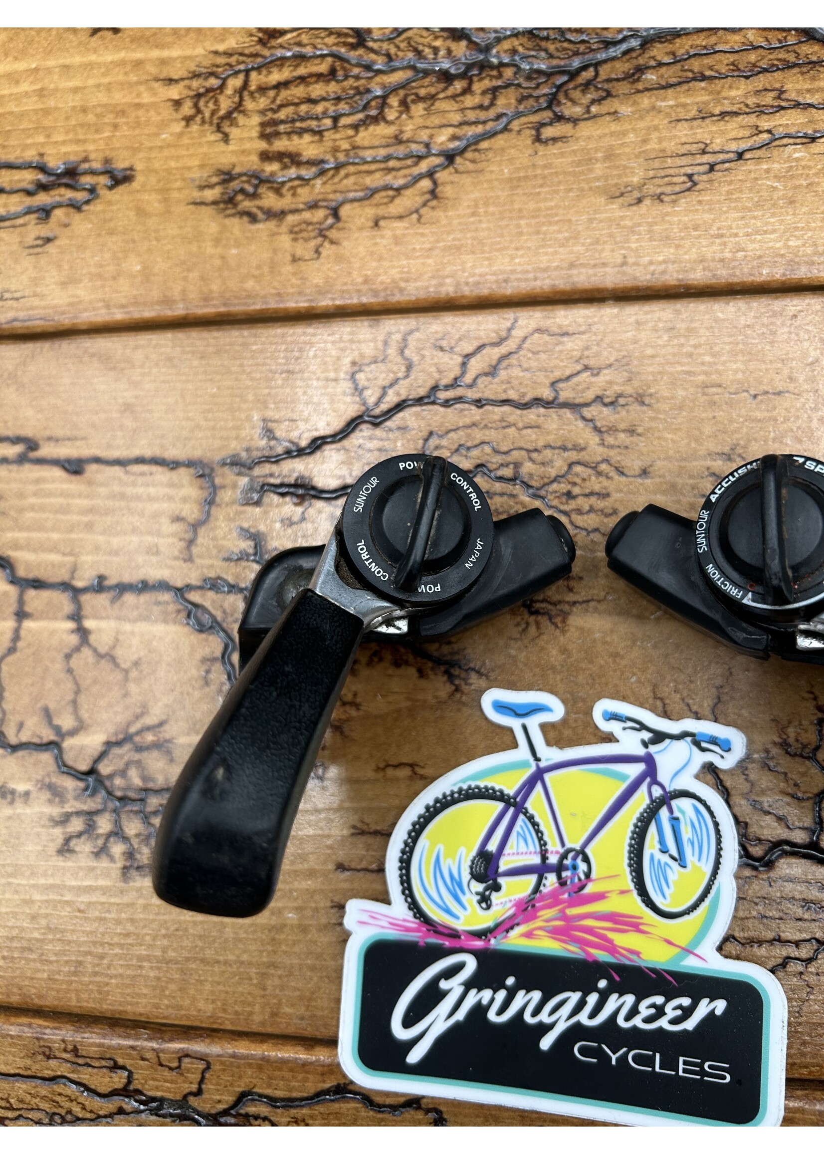 Suntour Suntour Accushift 7 Speed Thumb Shifters