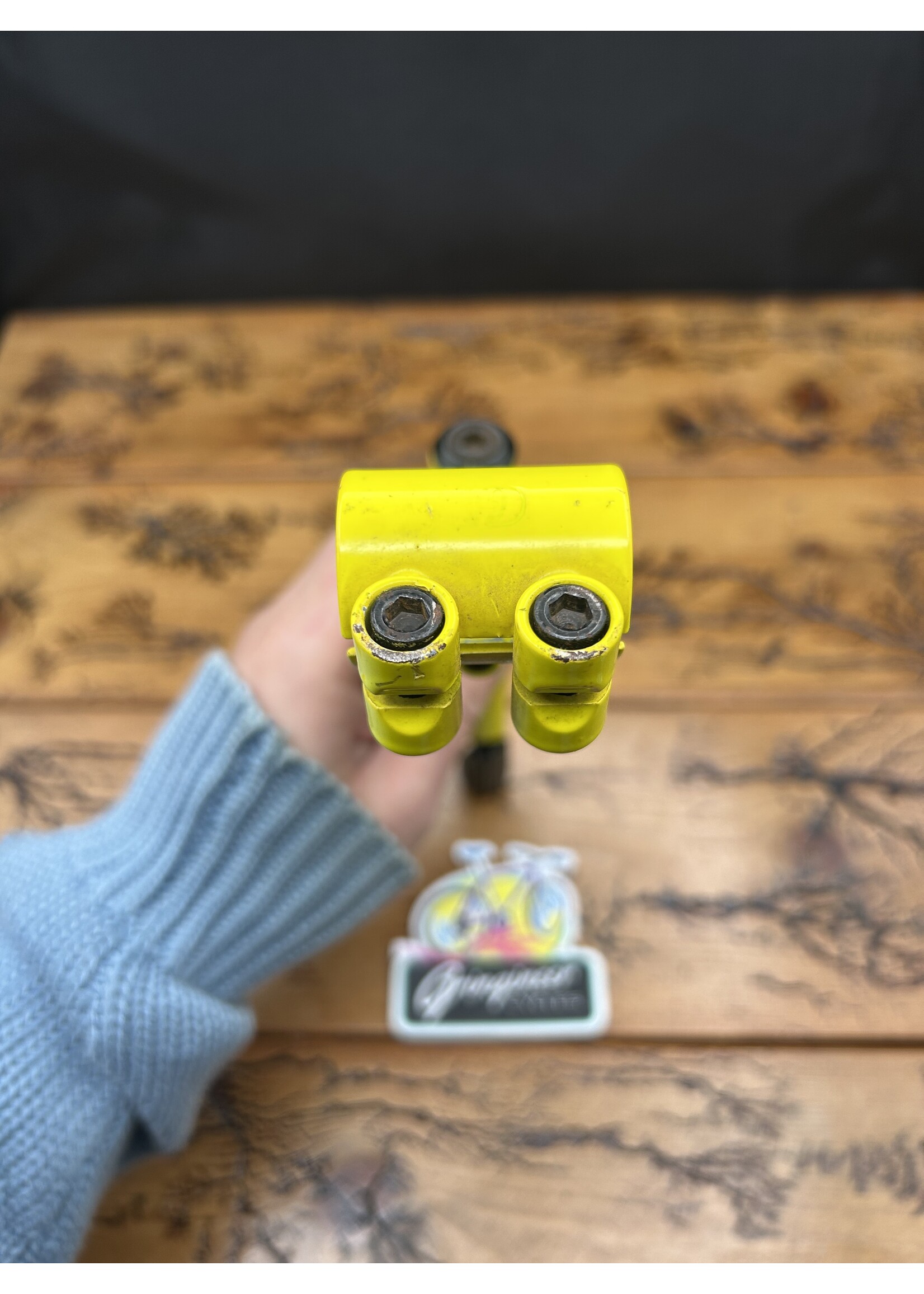 GT GT Yellow 145mm 50 Degree 1 Inch 25.4mm Quill Stem