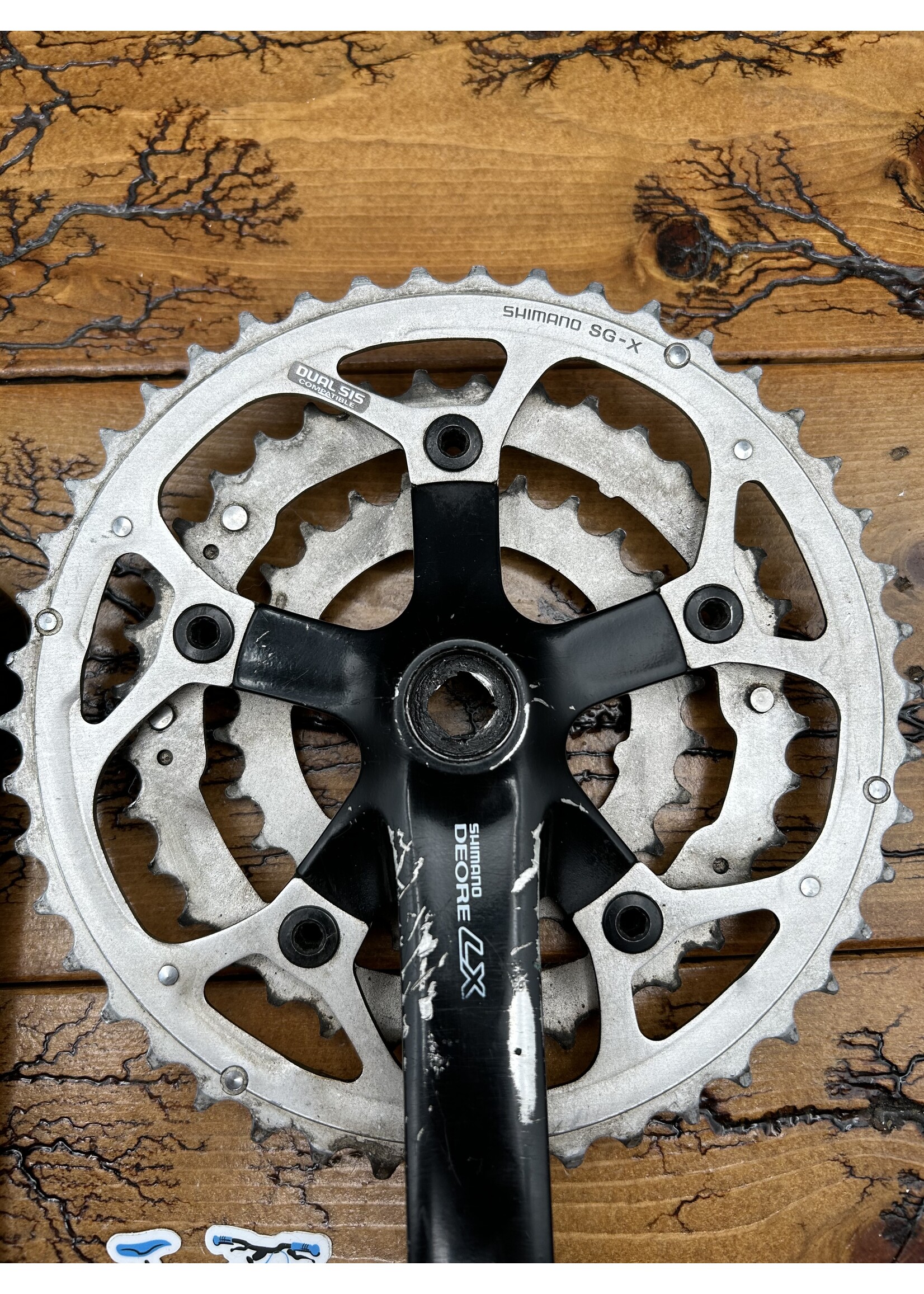 SHIMANO Shimano Deore LX FC-M560 46/36/26 175mm Crankset