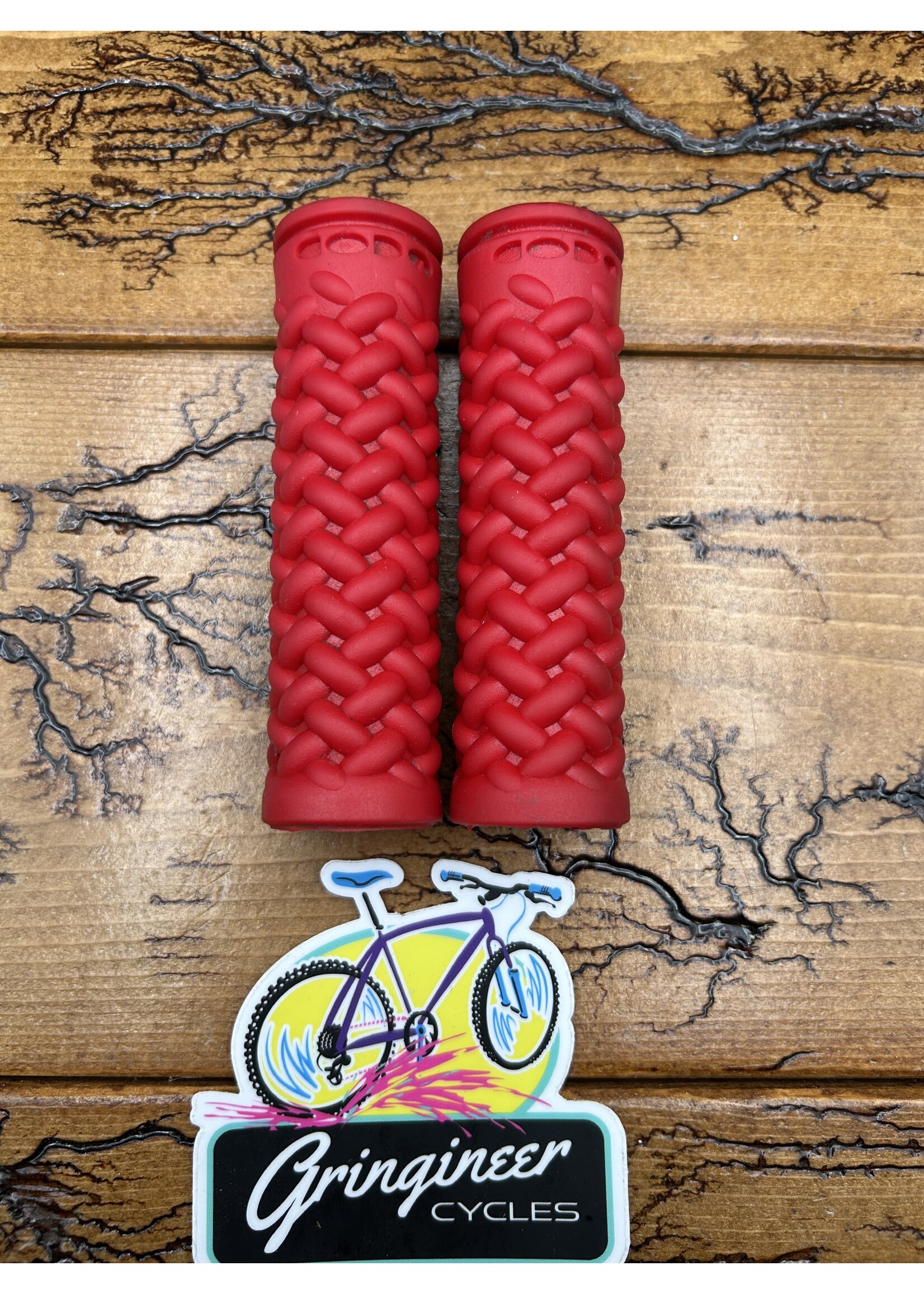 Coda Coda Weave Red Grips