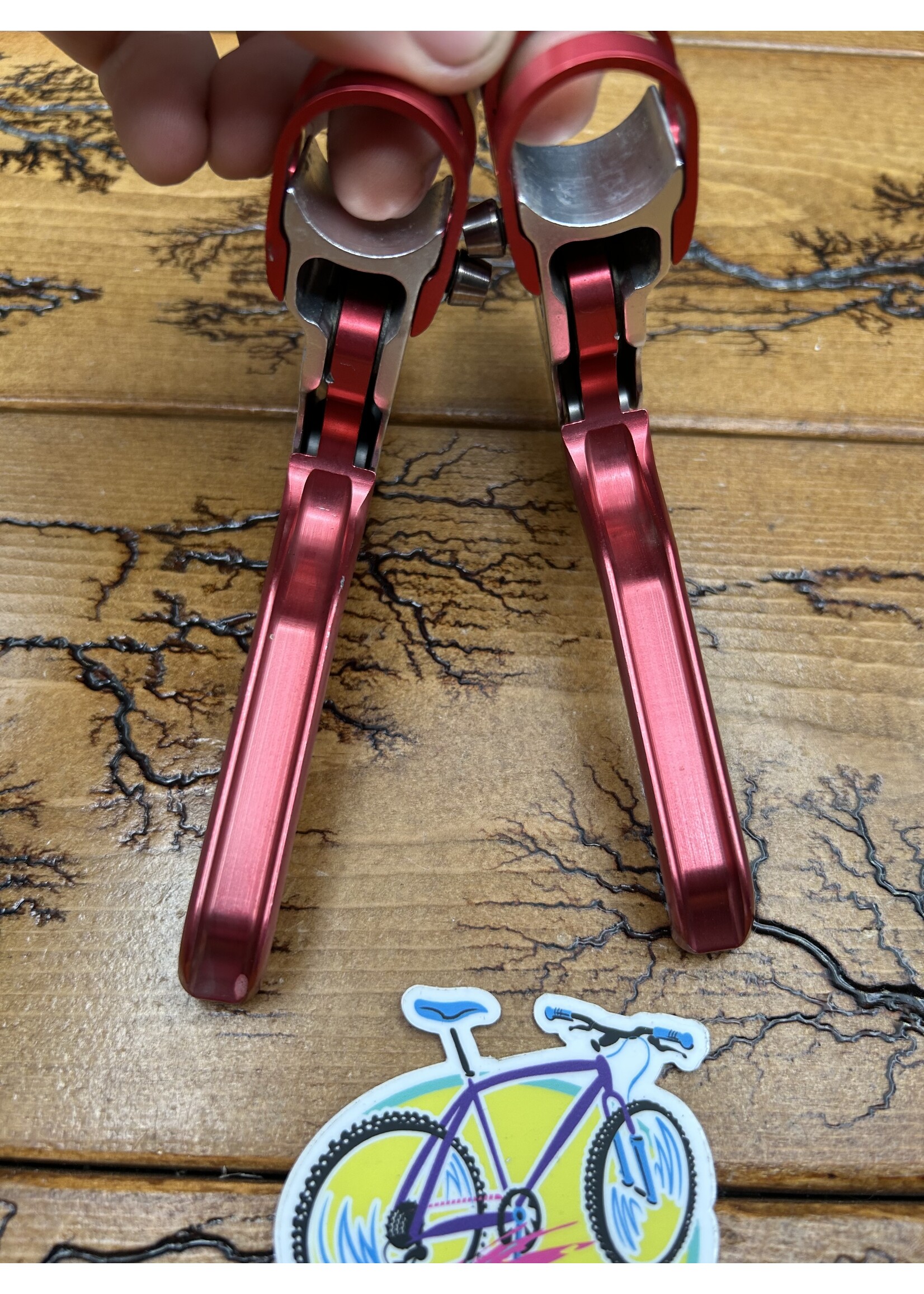 Avid Avid Ultimate Silver and Red Brake Levers