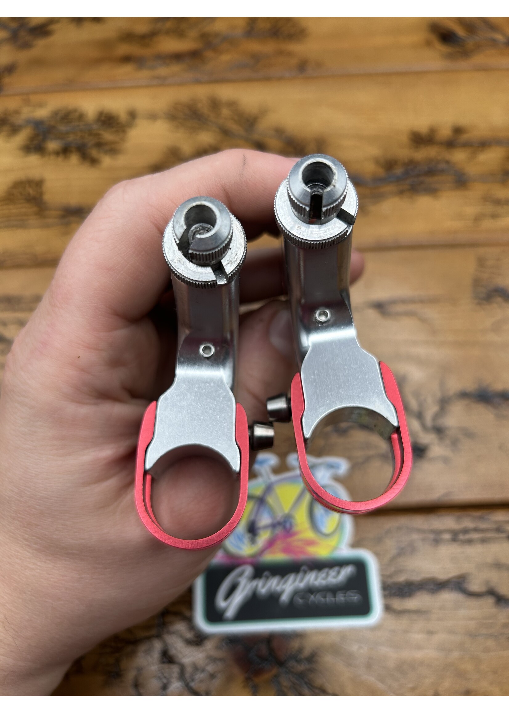 Avid Avid Ultimate Silver and Red Brake Levers