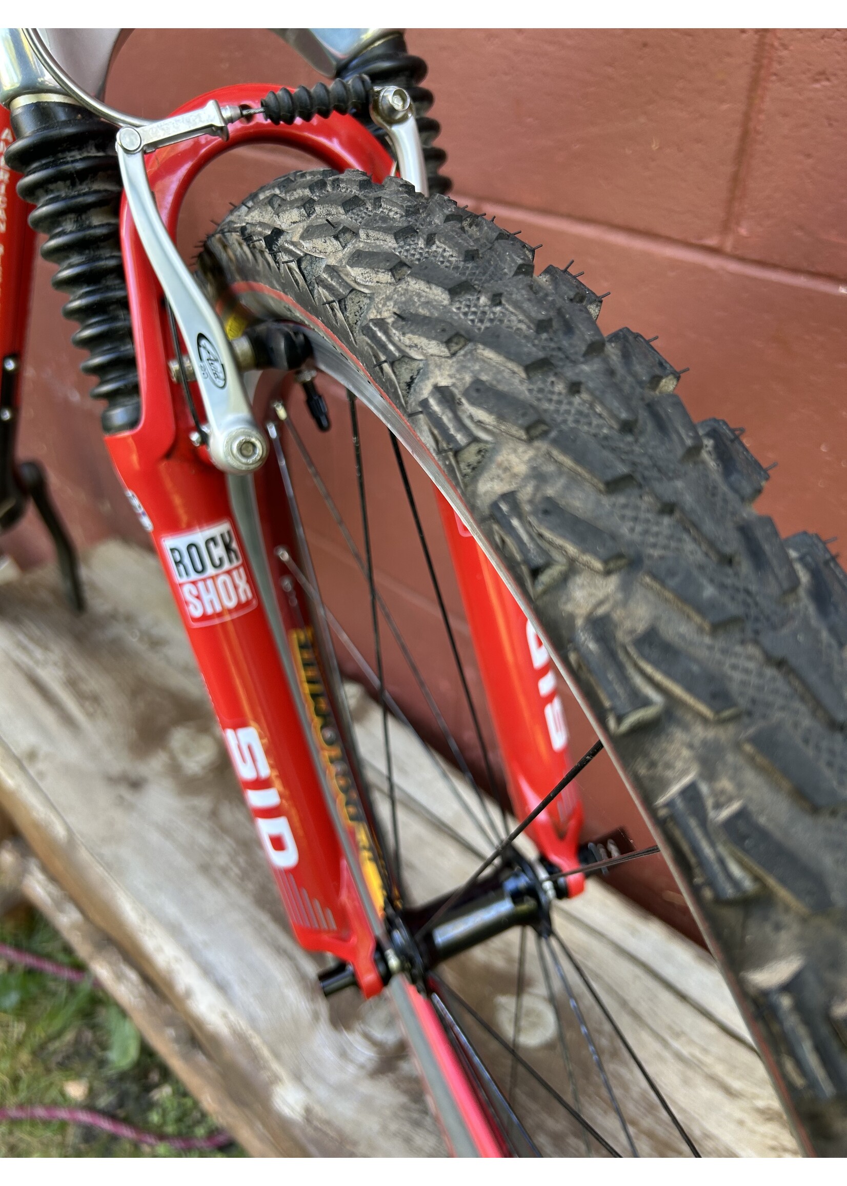 Trek 1999 19.5" Trek 9.8 Elite