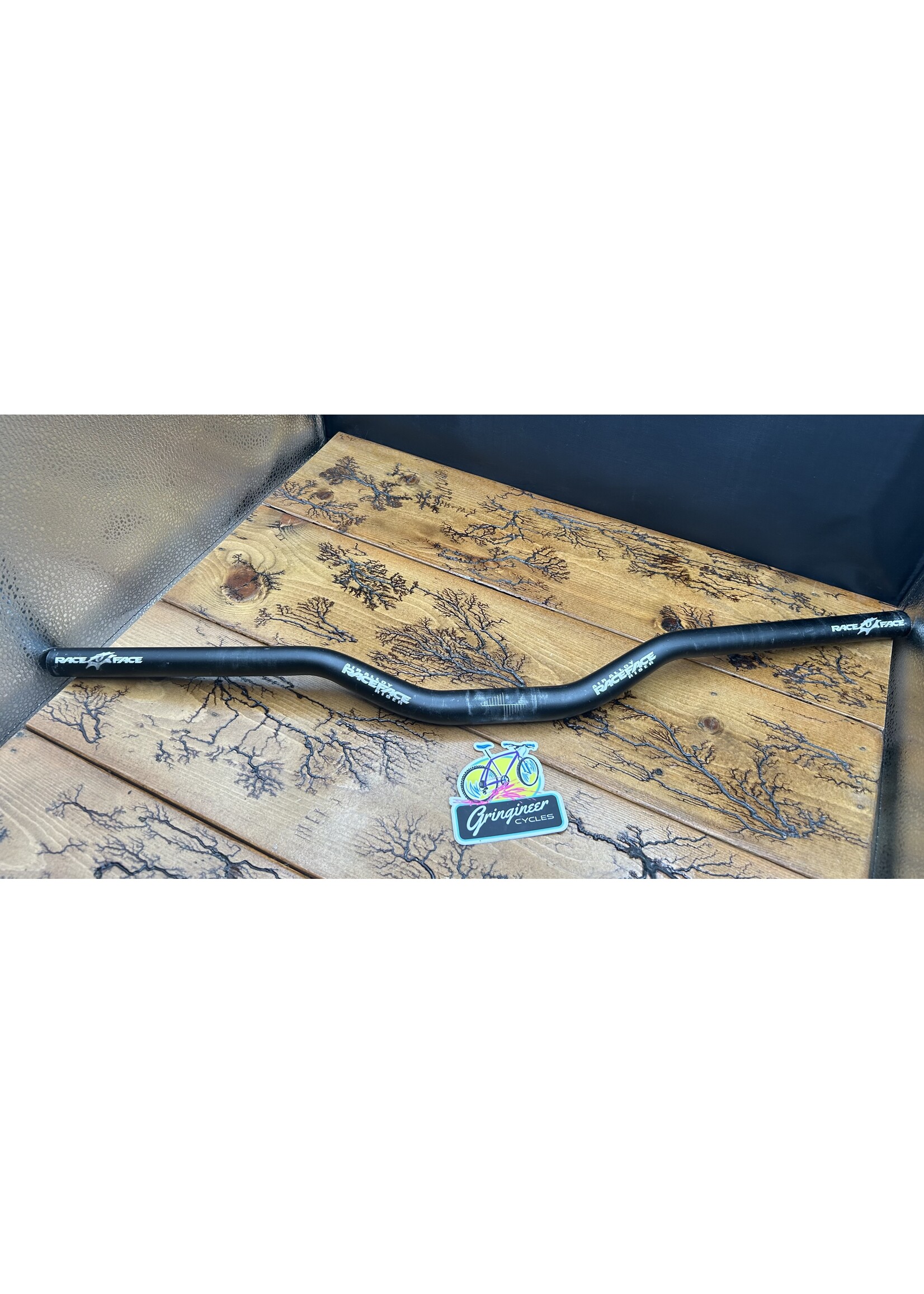 Raceface Raceface Air Alloy Riser 665mm 25.4mm Handlebar